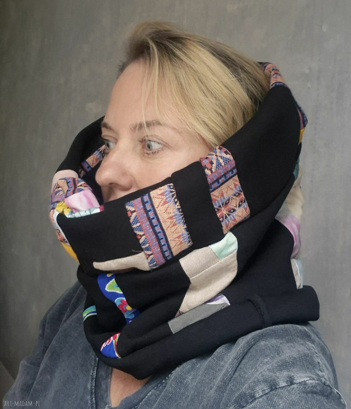 Kolorowy komin damski handmade z tkanin i dzianin