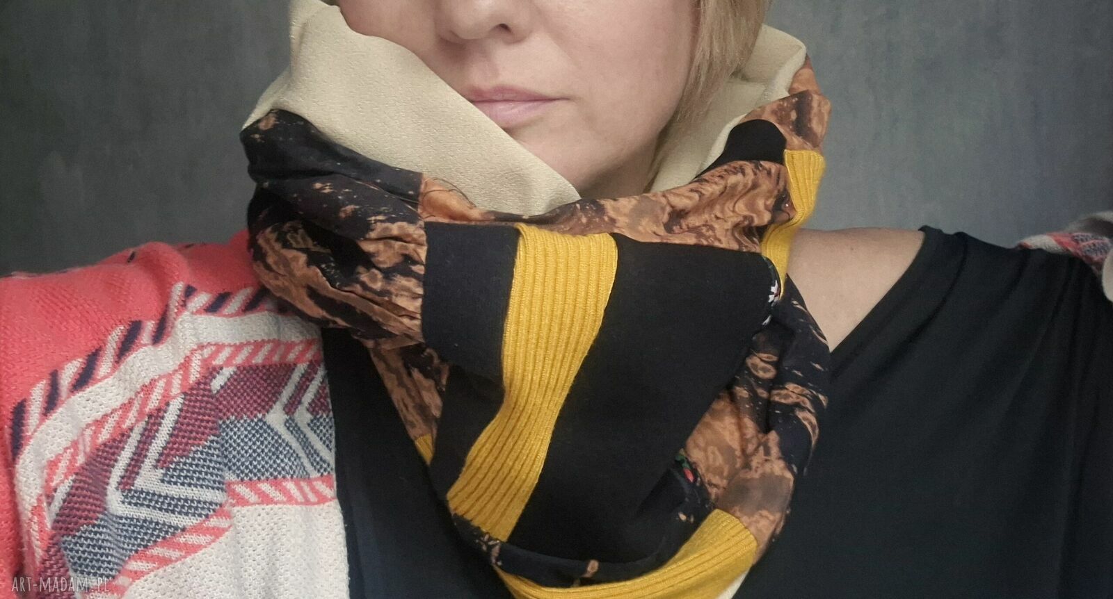 Ręcznie robiony komin - wygodny dodatek na co dzień