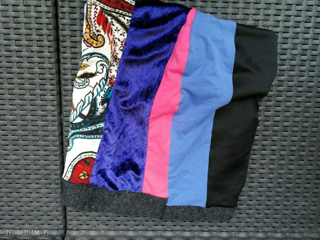 Ciepły komin zimowy boho folk szyty patchworkowo