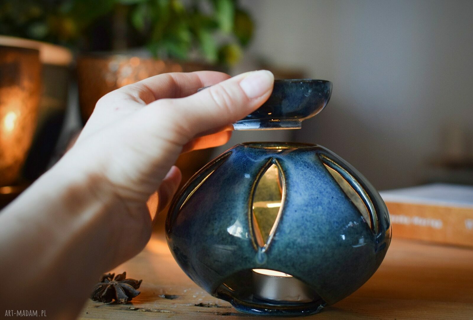 Kominek do wosku ceramiczny Morski - aromaterapia i lampion w jednym