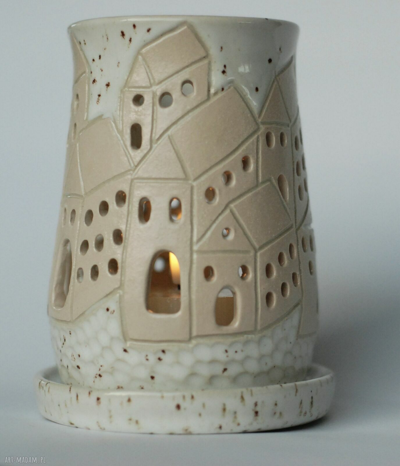 Kominek ceramiczny „Domki” - ręcznie robiona dekoracja na prezent