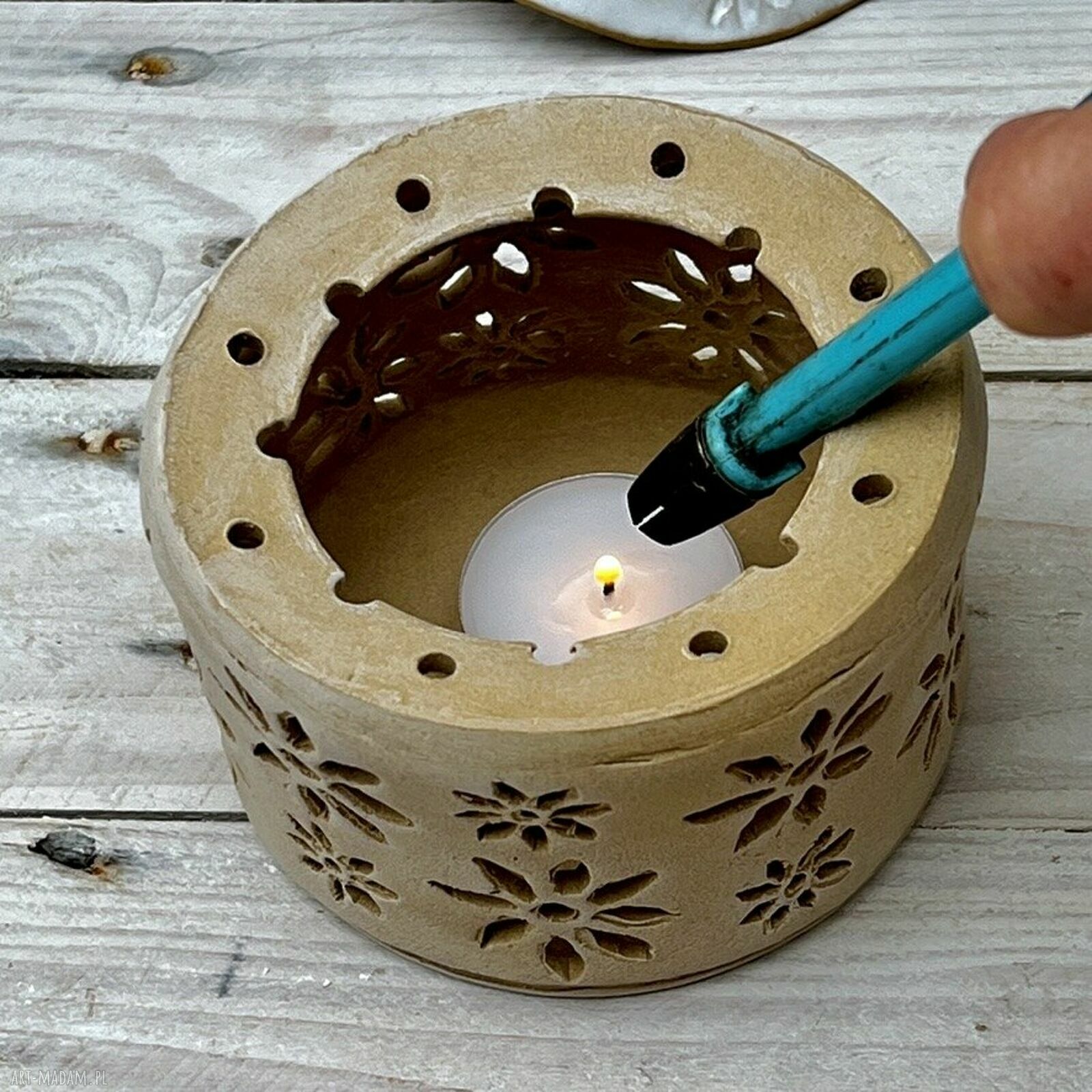 Kominek zapachowy ceramiczny z margerytkami - tea-light i miseczka