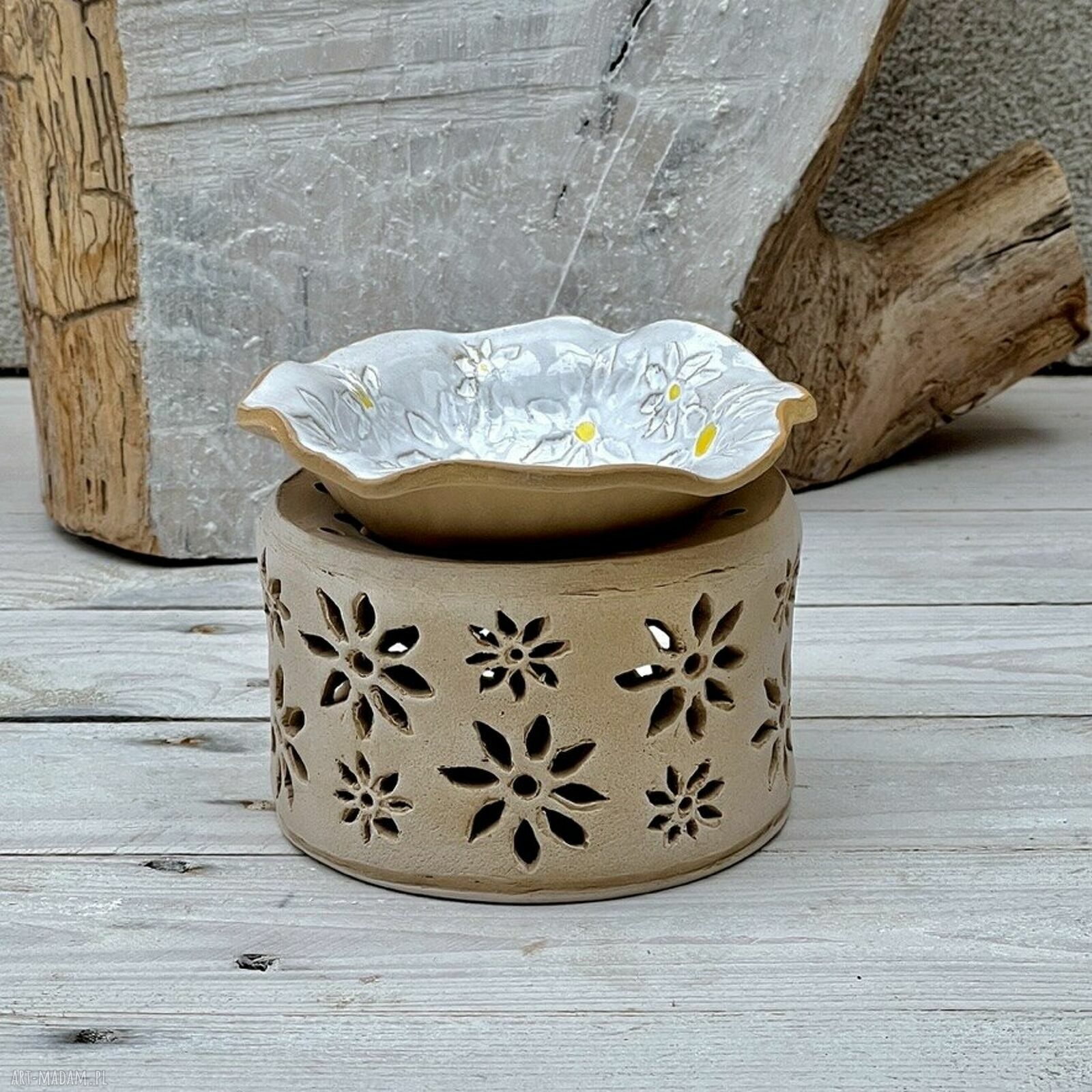 Kominek zapachowy ceramiczny z margerytkami - tea-light i miseczka