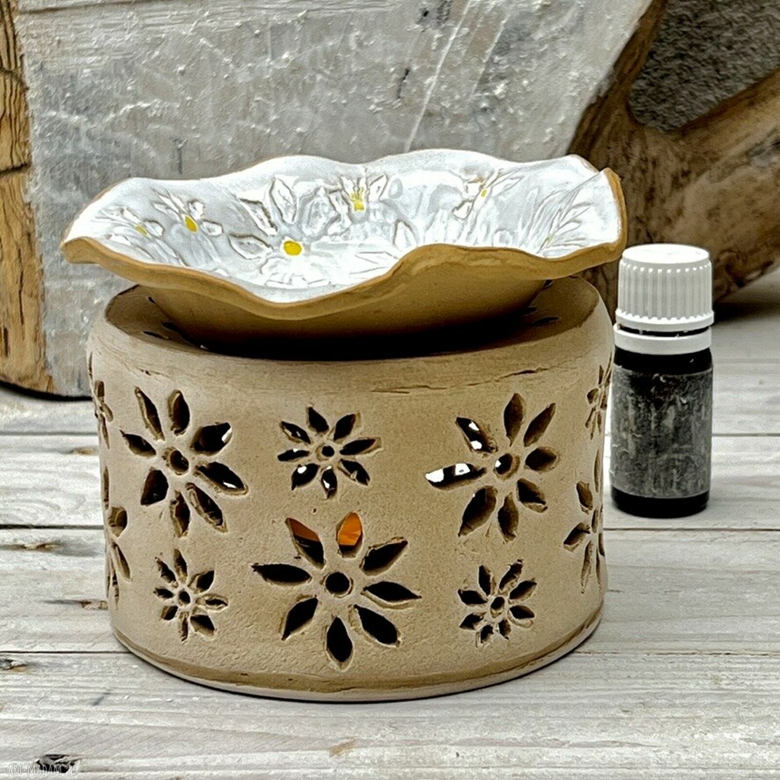Kominek zapachowy ceramiczny z margerytkami - tea-light i miseczka