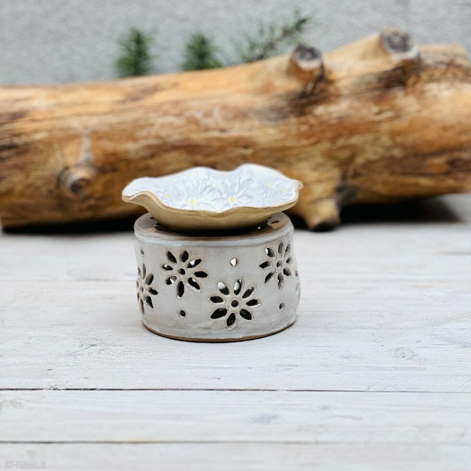 Kominek zapachowy na tealight z miseczką - margerytki handmade