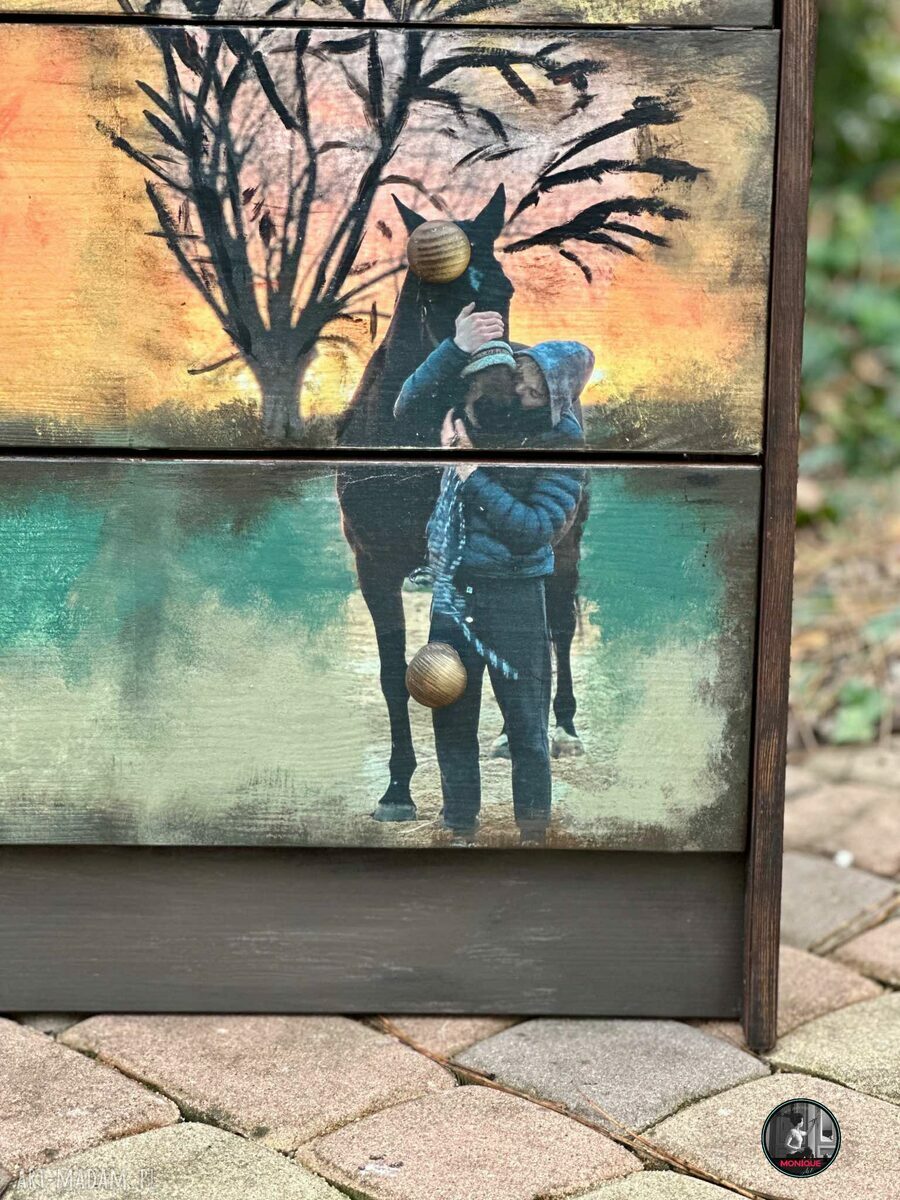 Komoda hand made z personalizacją zdjęciem - pasja, twarz i prezent