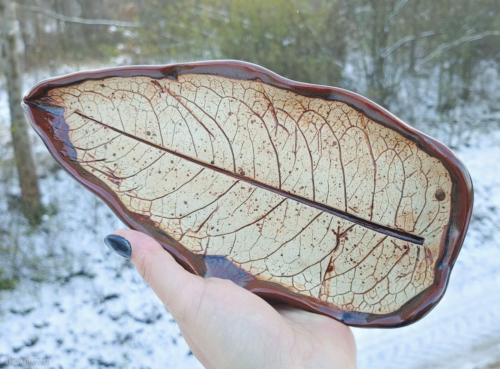 Komplet 2 ceramicznych pater w kształcie liści - rezerwacja