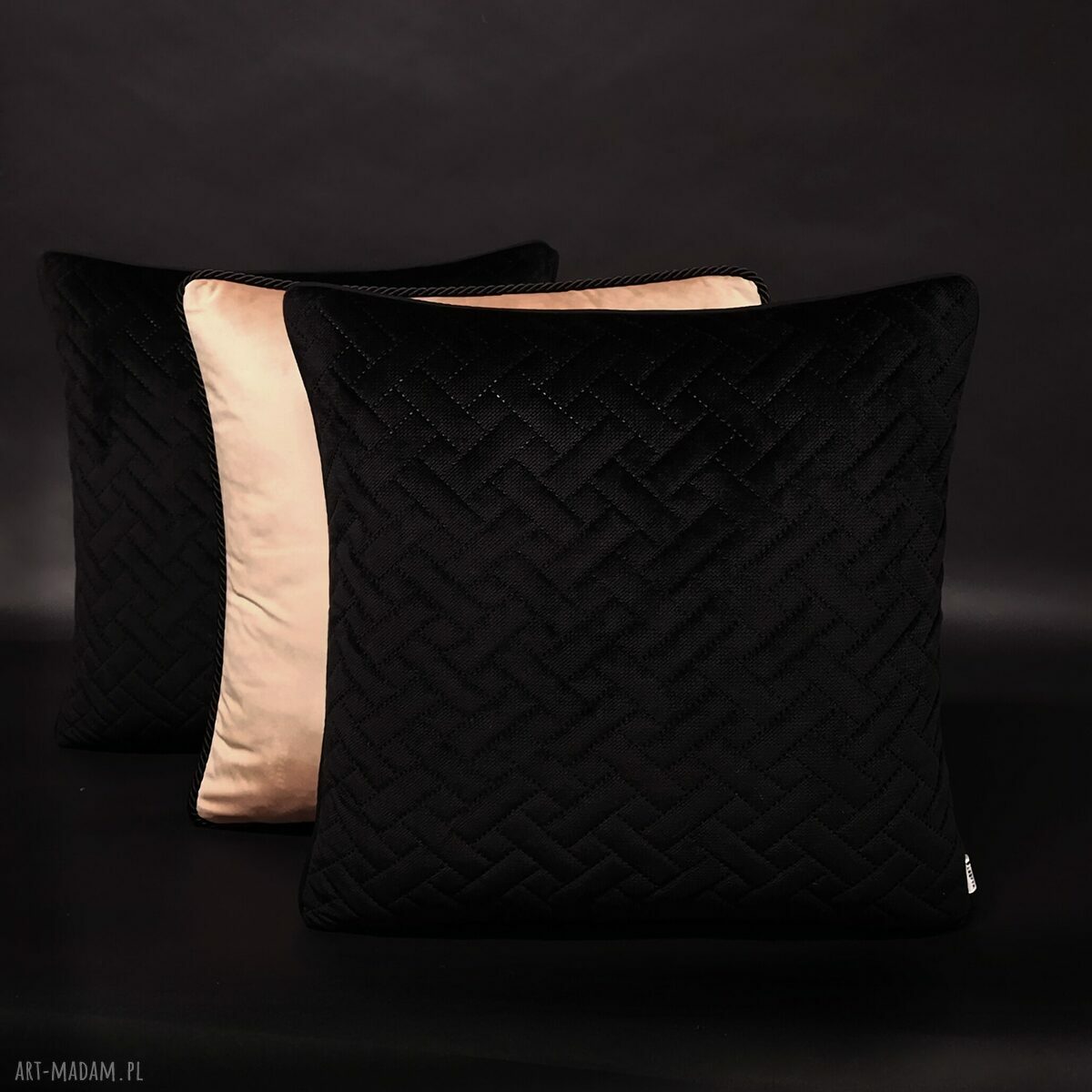 Komplet 3 poduszek z weluru i Velvet HAFT 45x45 cm - haft i chwost