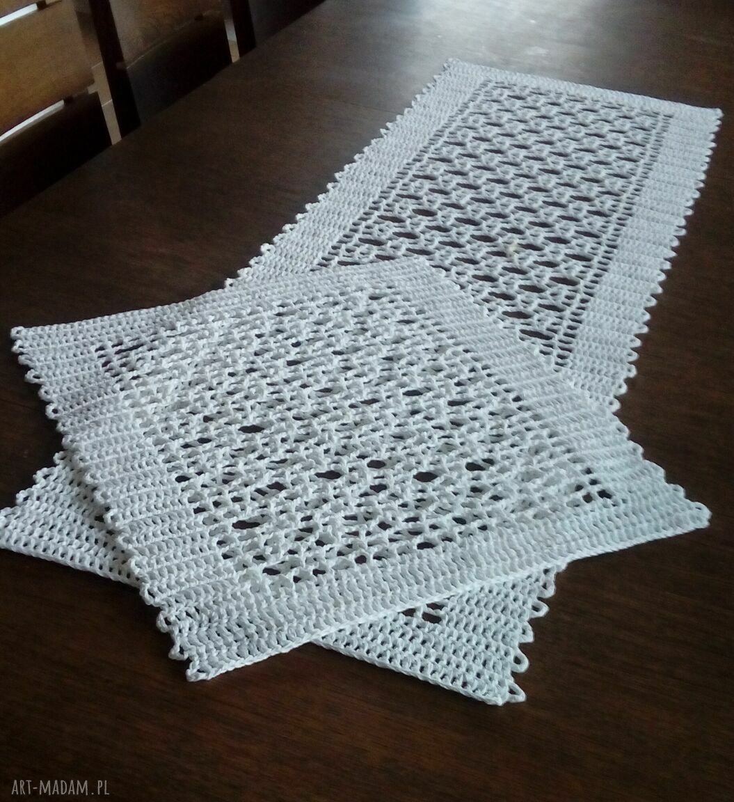 Komplet bieżników Modern White z serwetą - białe nakrycie do długiego stołu