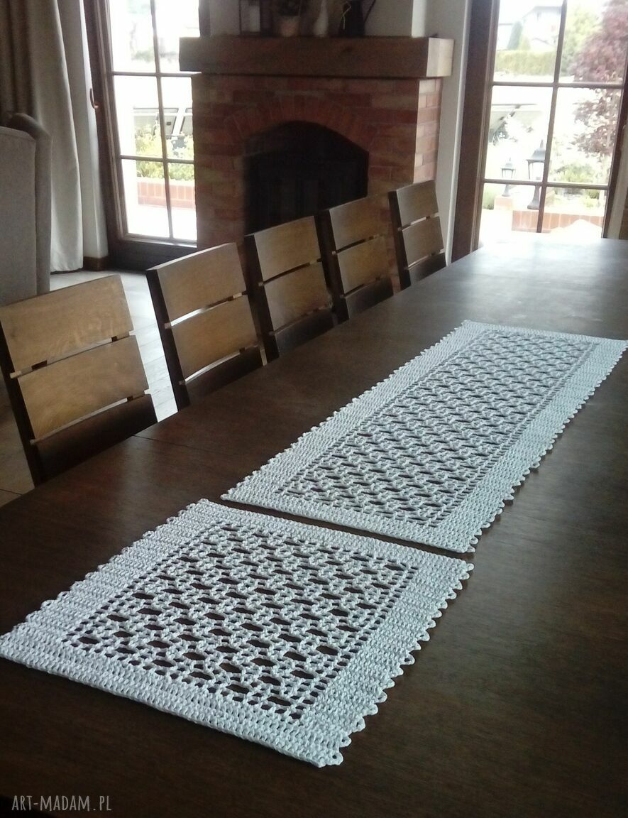 Komplet bieżników Modern White z serwetą - białe nakrycie do długiego stołu