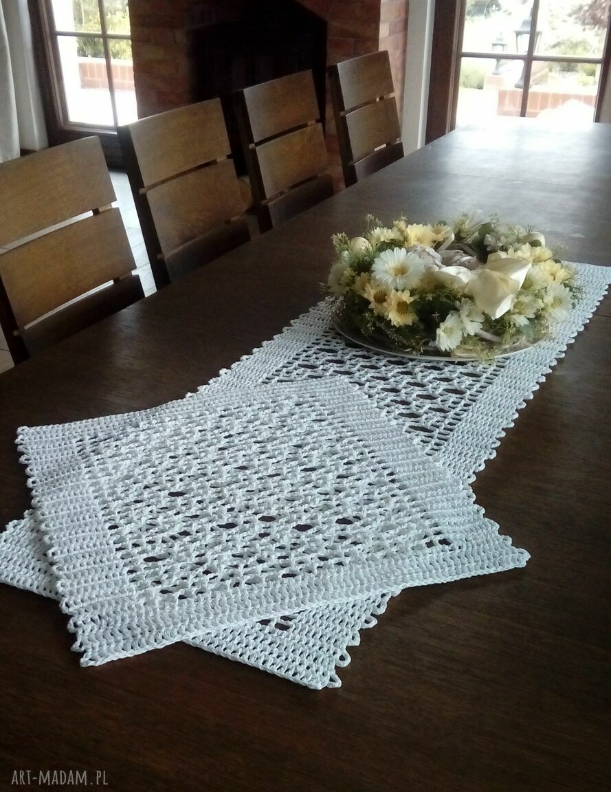 Komplet bieżników Modern White z serwetą - białe nakrycie do długiego stołu