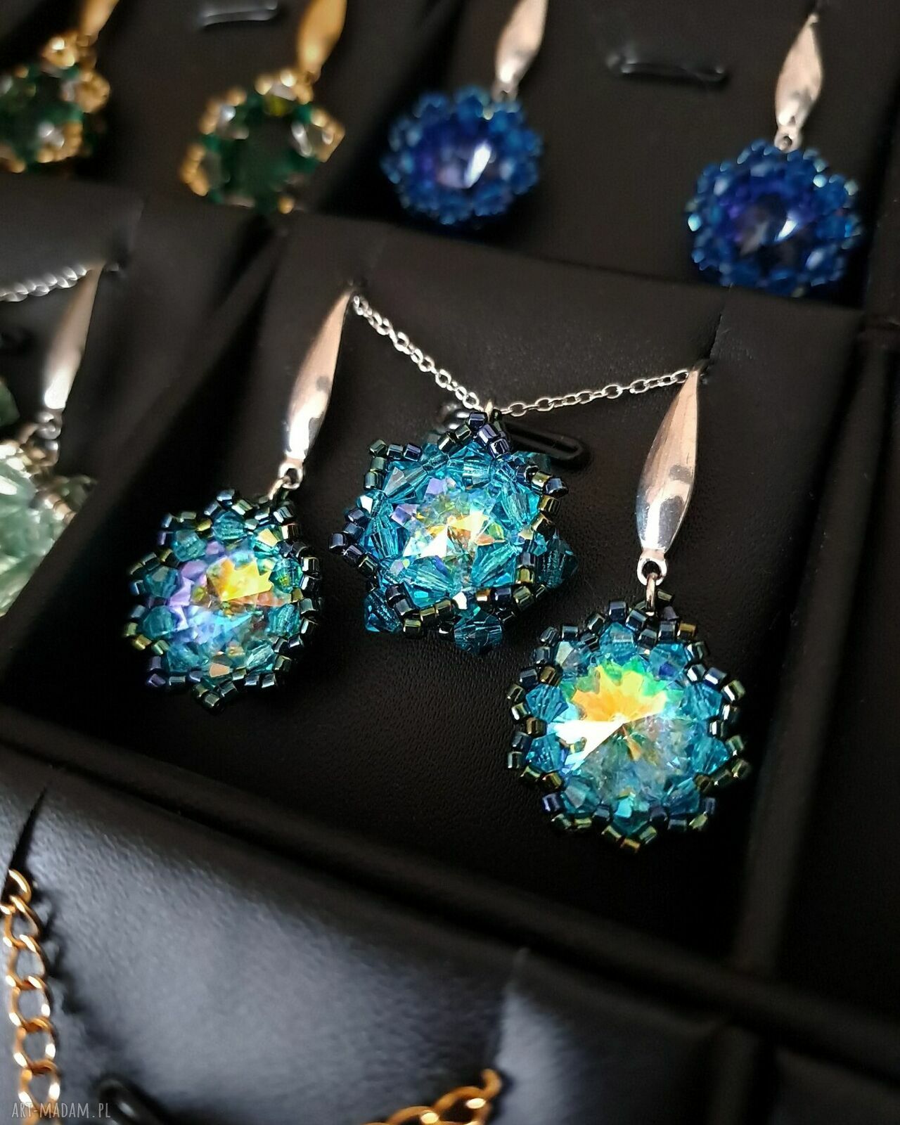 Komplet biżuterii Zircon Maxima - kolczyki i naszyjnik z kamieniem Preciosa Rivoli Maxima