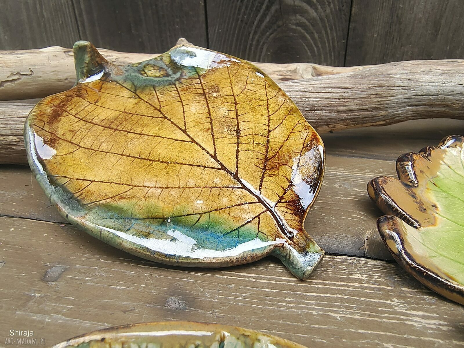 Komplet ceramicznych liści c896 - ręcznie robione talerzyki na biżuterię i tealighty