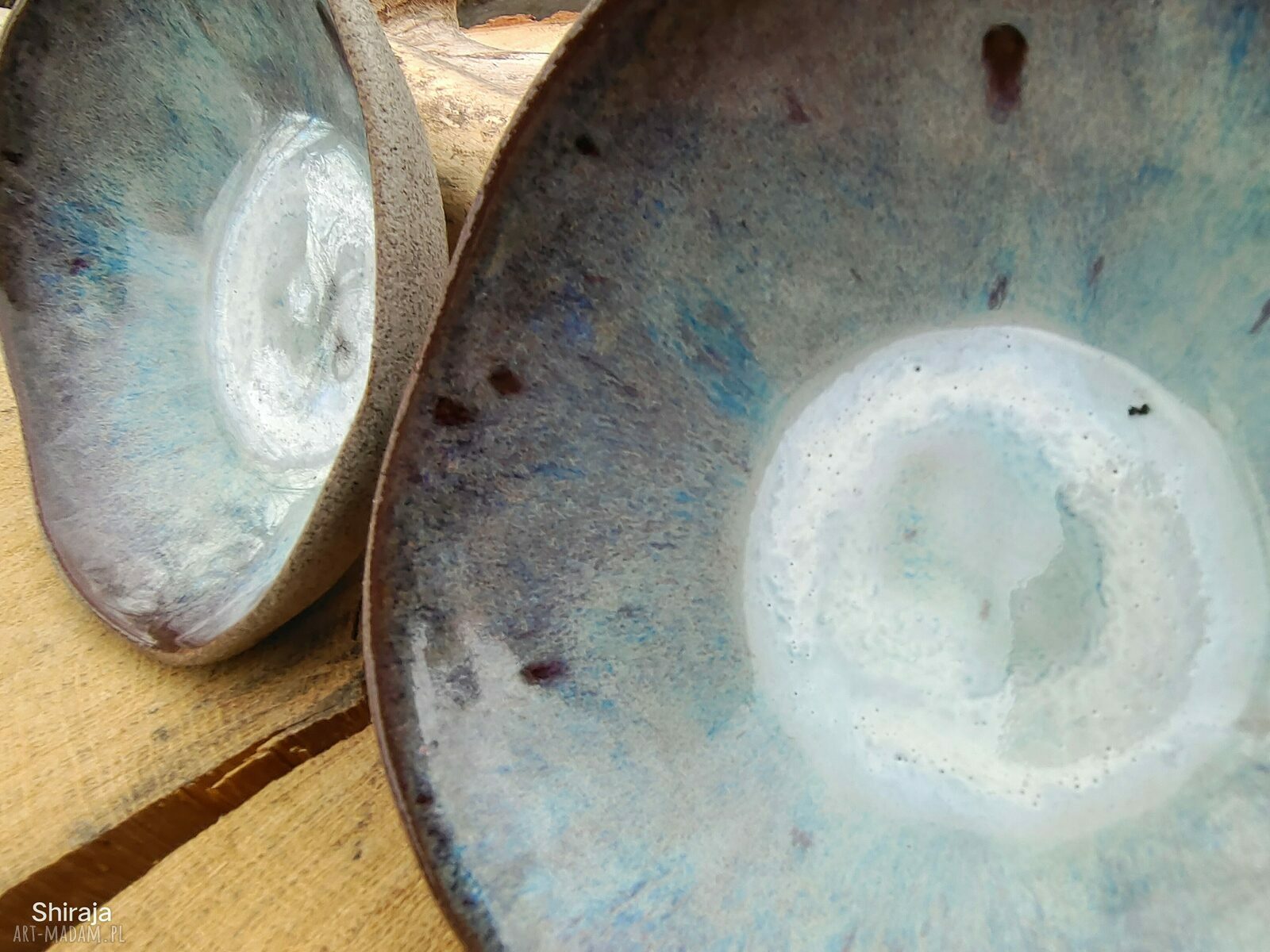 Komplet ceramicznych miseczek z kamionki z motywem ważek (c596)