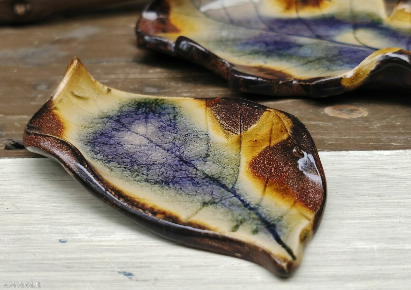 Komplet ceramicznych liści (c883) - ręcznie lepione podstawki