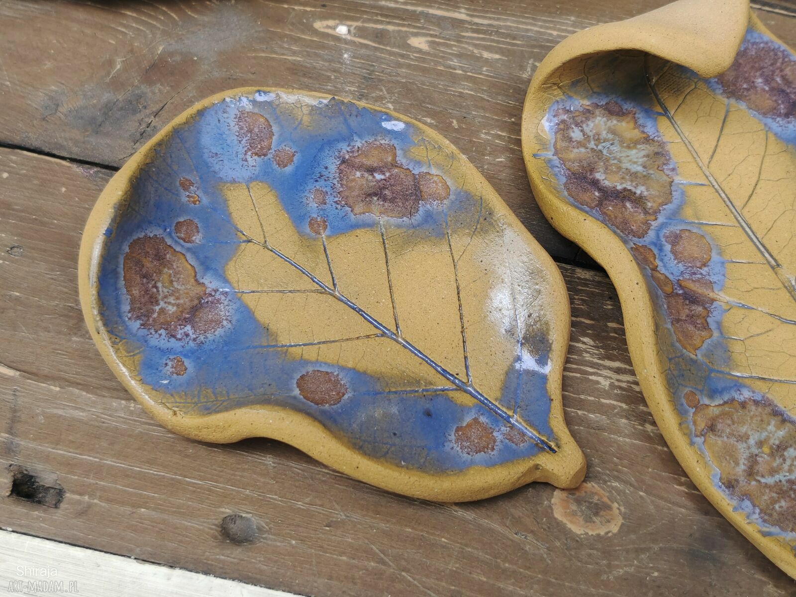 Komplet ceramicznych liści (c891) - pod tealighty, kadzidło i biżuterię