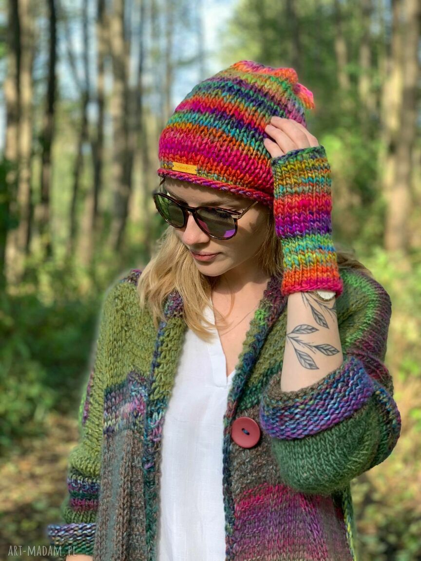Ręcznie robiony komplet czapka i rękawiczki Mille Colori z wełny