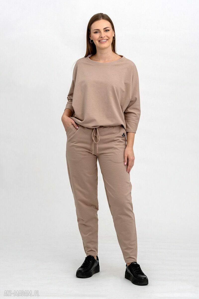 Komplet damski „Verona” cappuccino - wygodny dres z bawełną i elastanem