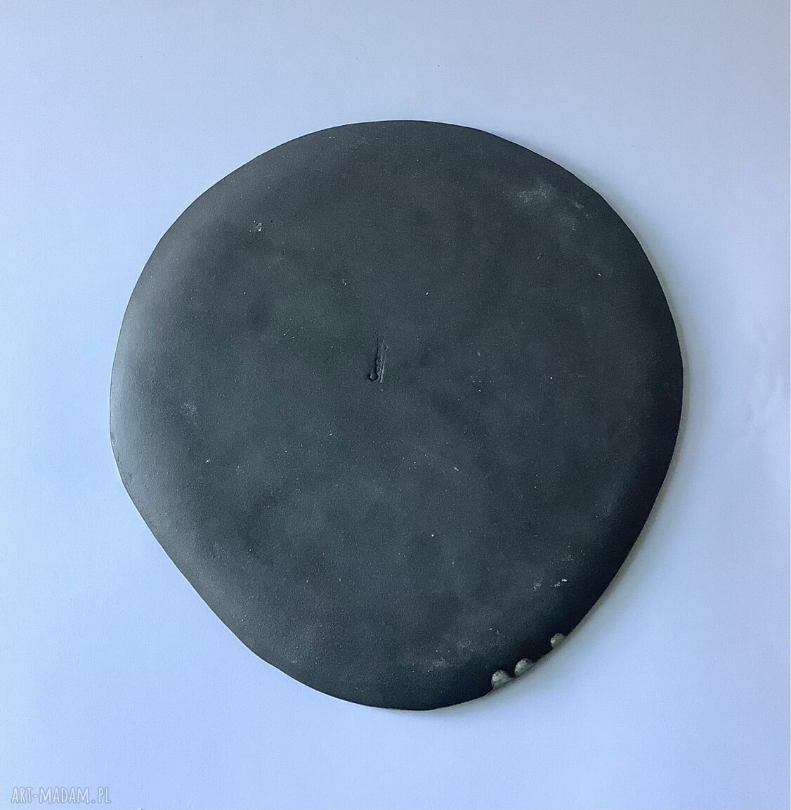Komplet 3 dużych talerzy ręcznie robionych - beżowa ceramika 24 cm