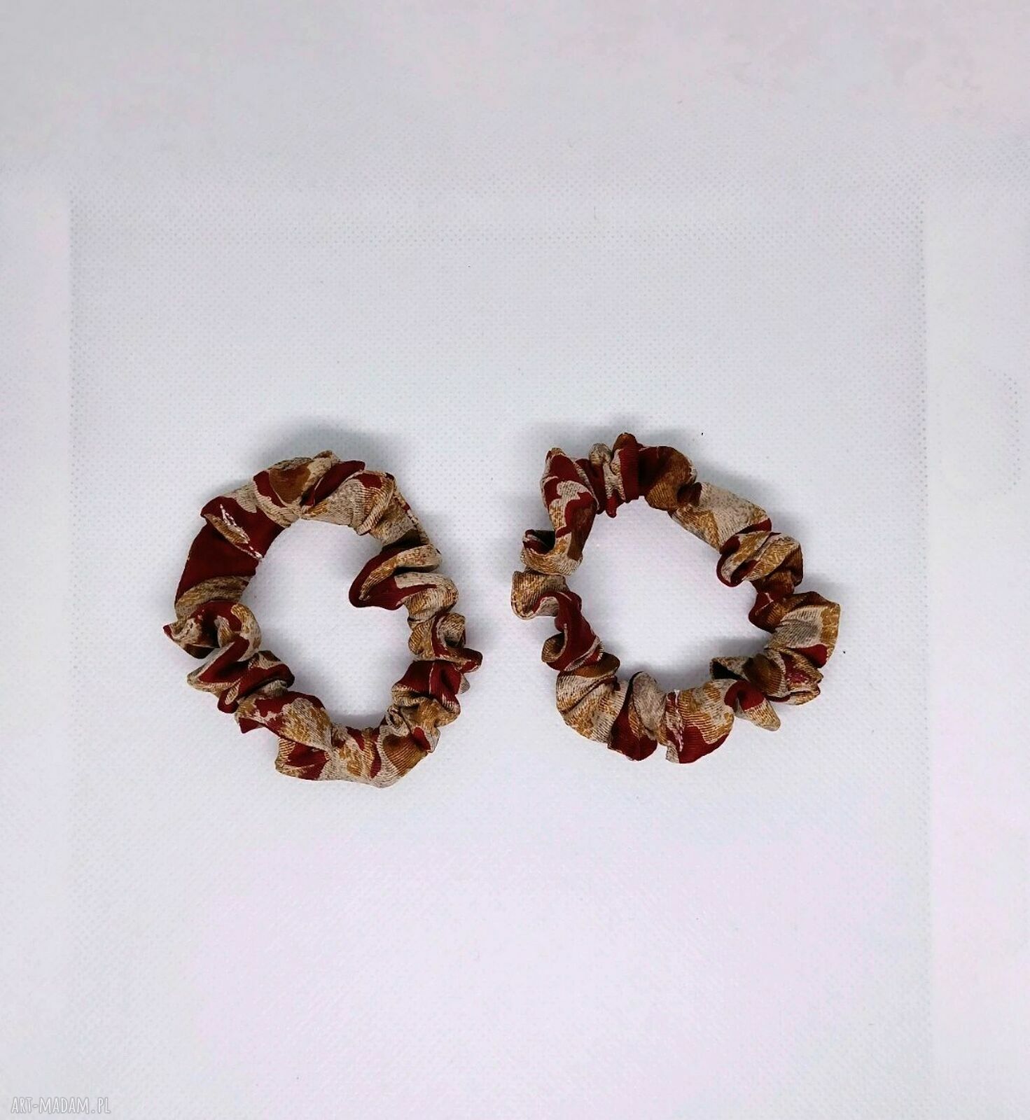Komplet dwóch jedwabnych gumek do włosów - scrunchie zero waste