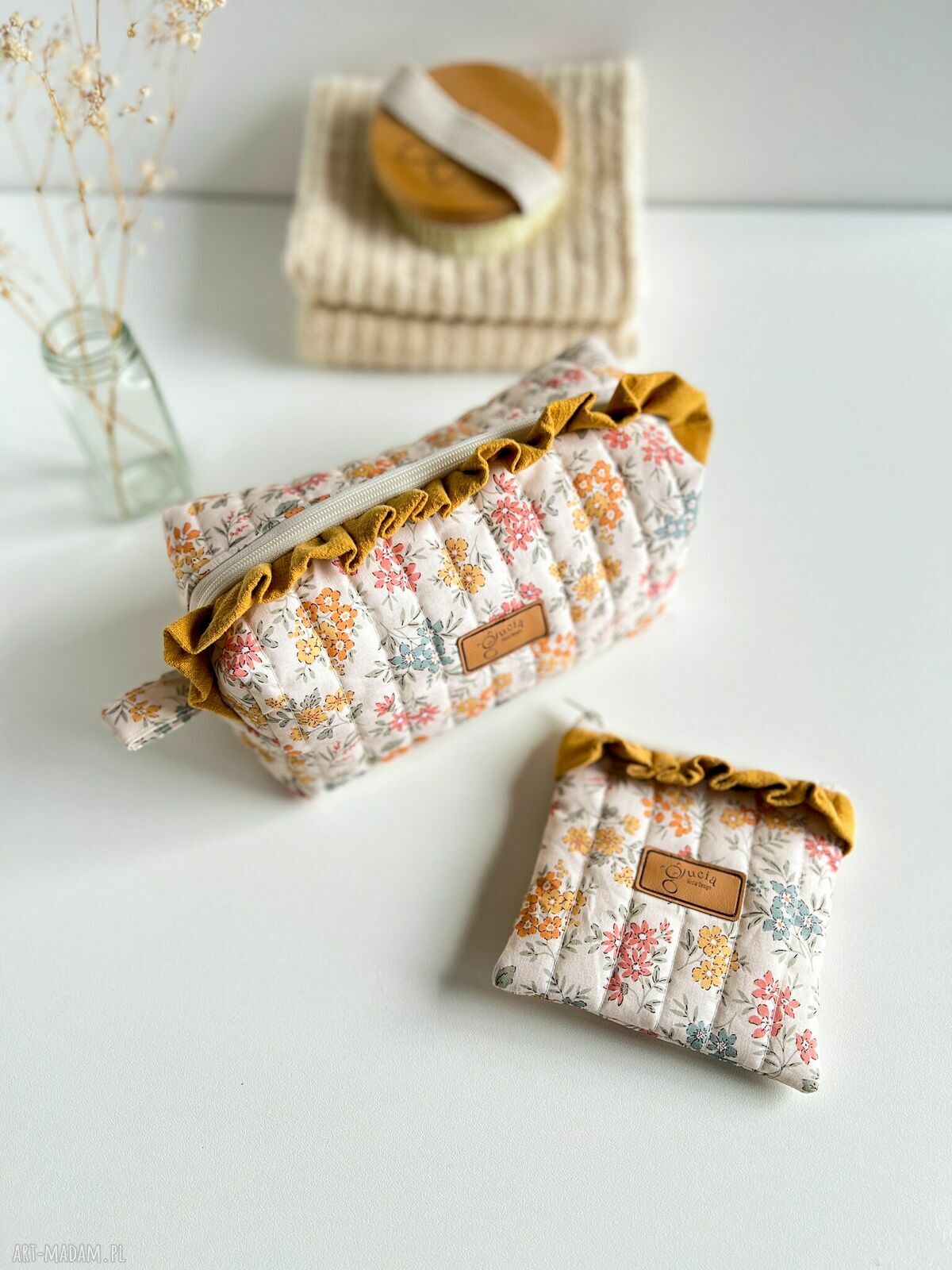 Kosmetyczka mini - etui na drobiazgi w romantycznym stylu