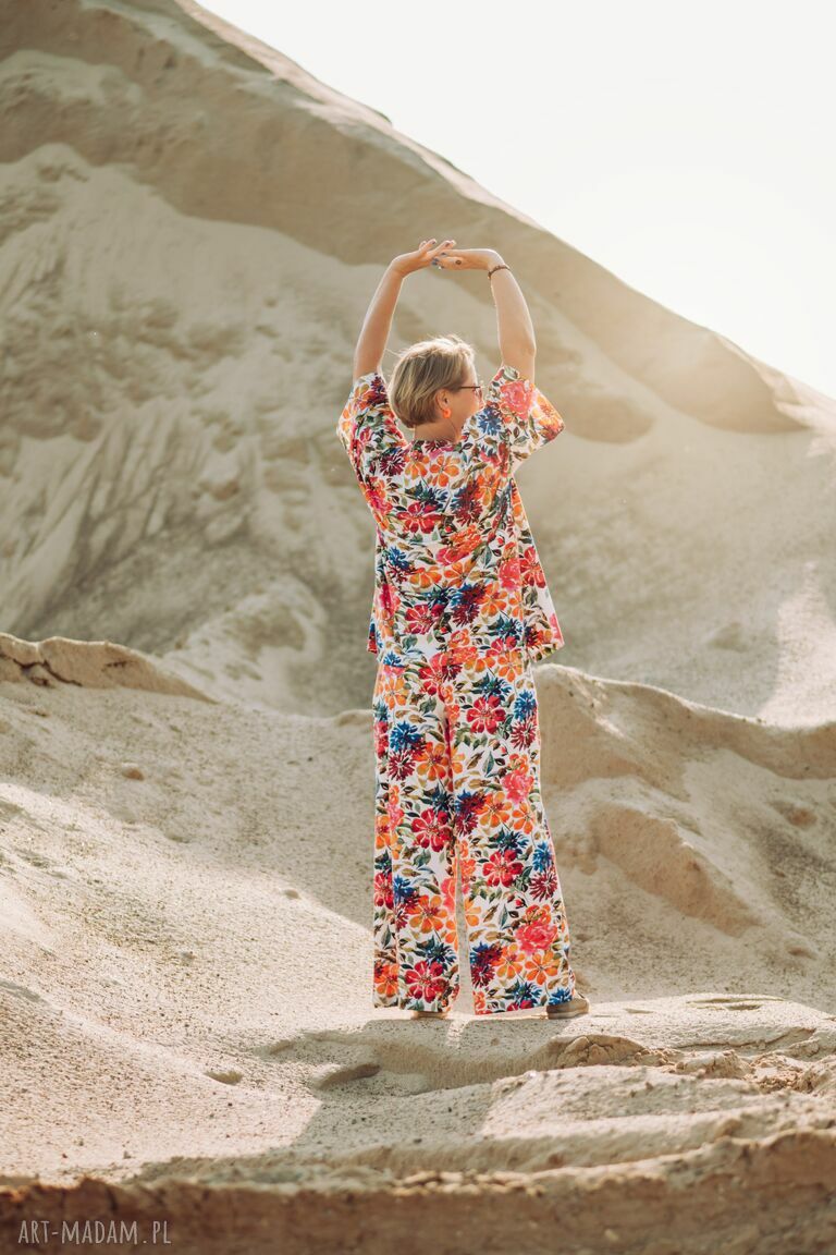 ubrania: Komplet letni kwietna łaka 2 ręcznie robione