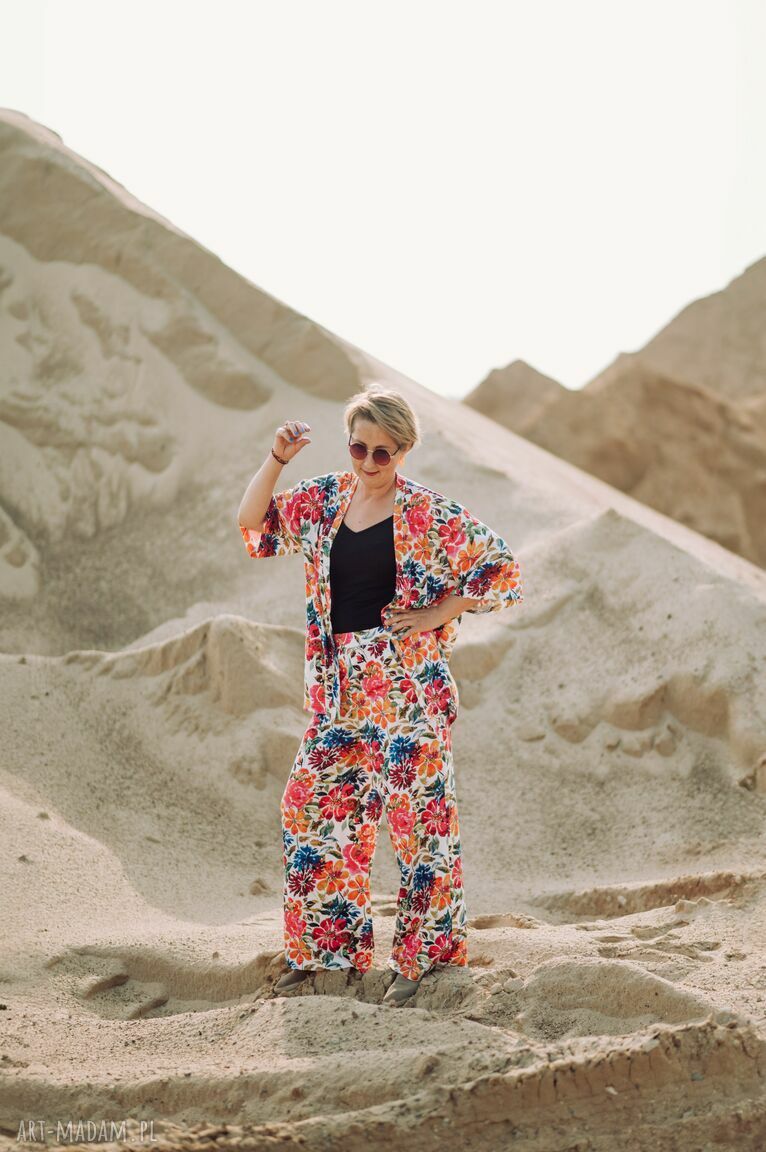 ubrania: Komplet letni kwietna łaka 2 ręcznie robione