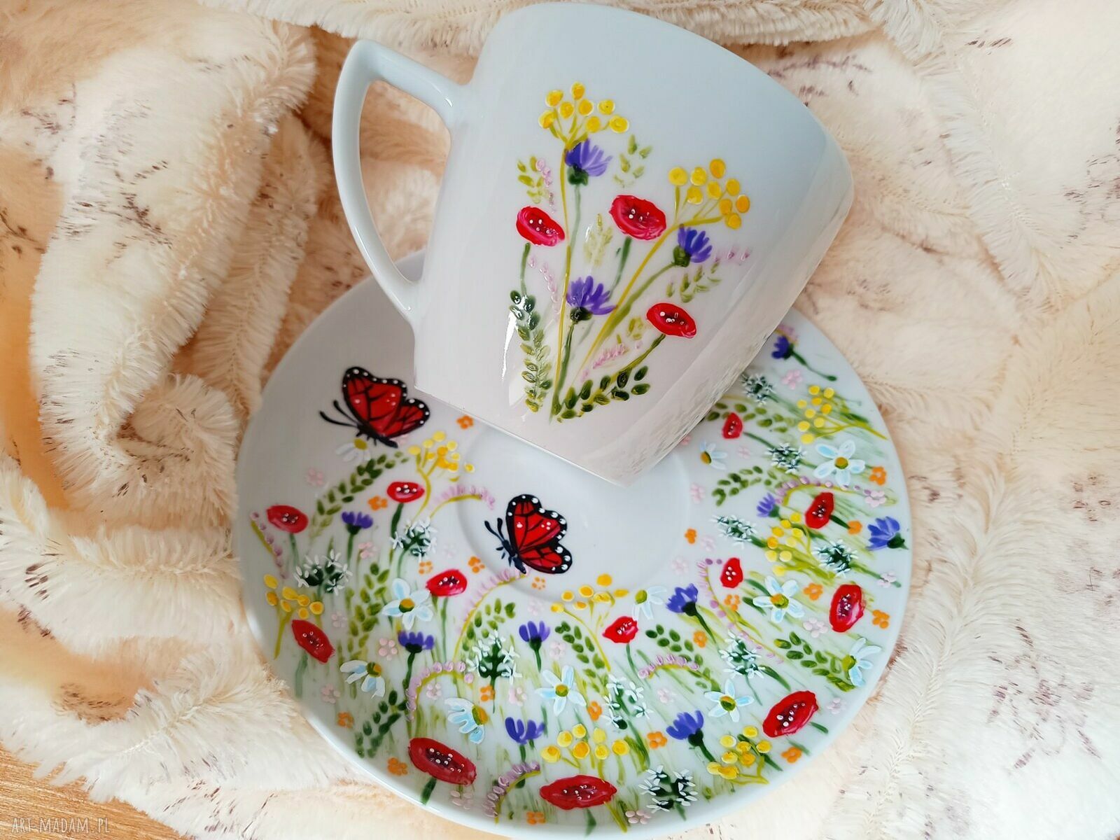 Komplet letniej łąki: filiżanka 350 ml - ręcznie malowana porcelana