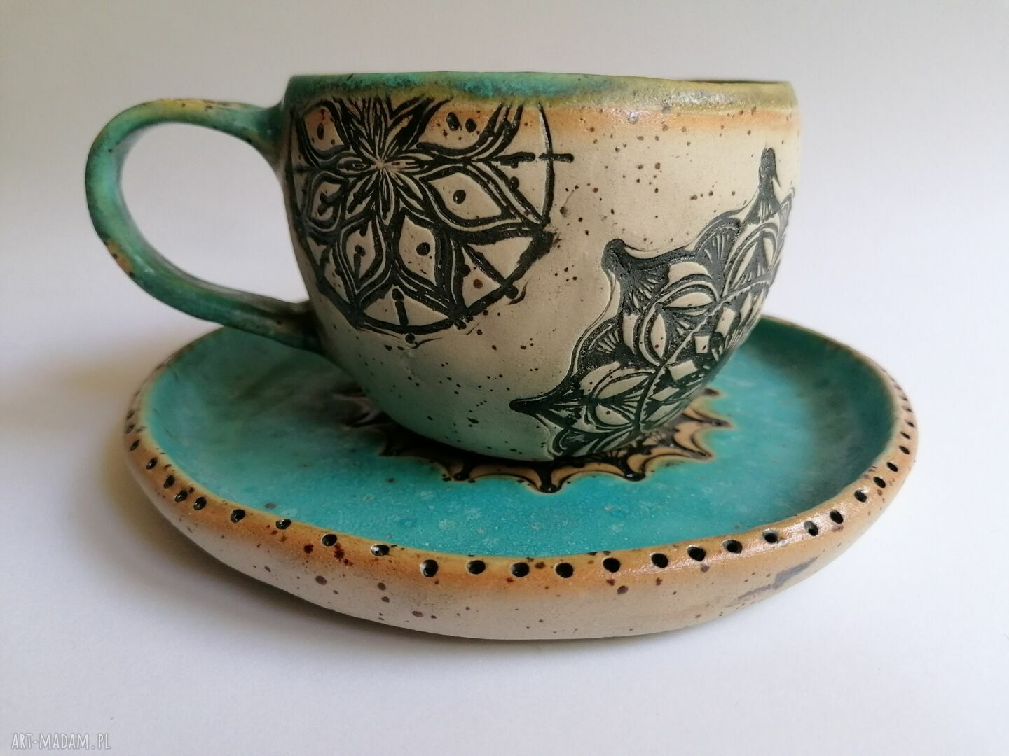Komplet mandala w turkusie - filiżanka i talerzyk handmade