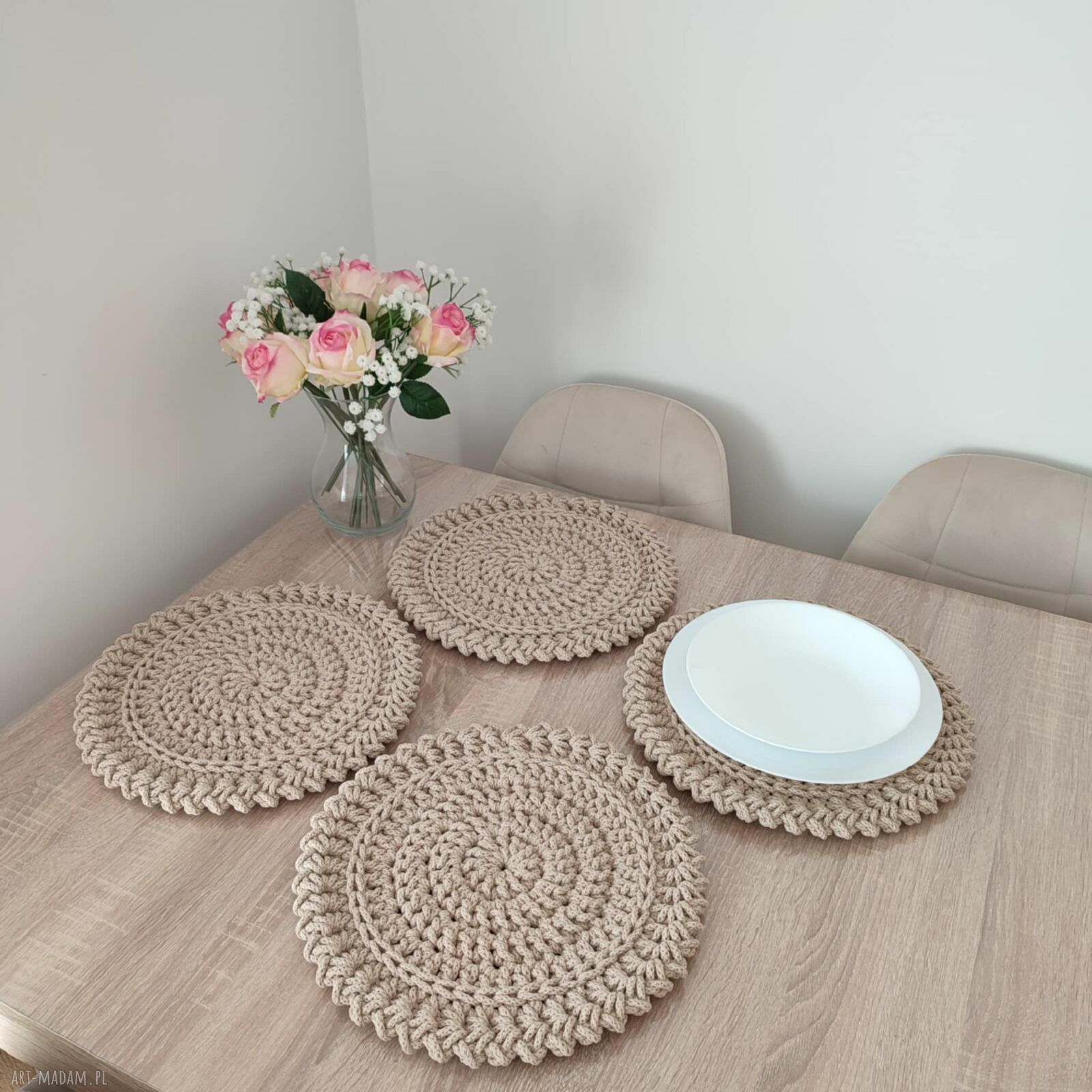 Komplet podkładek ze sznurka pod talerze - 4 szt. (32 cm)