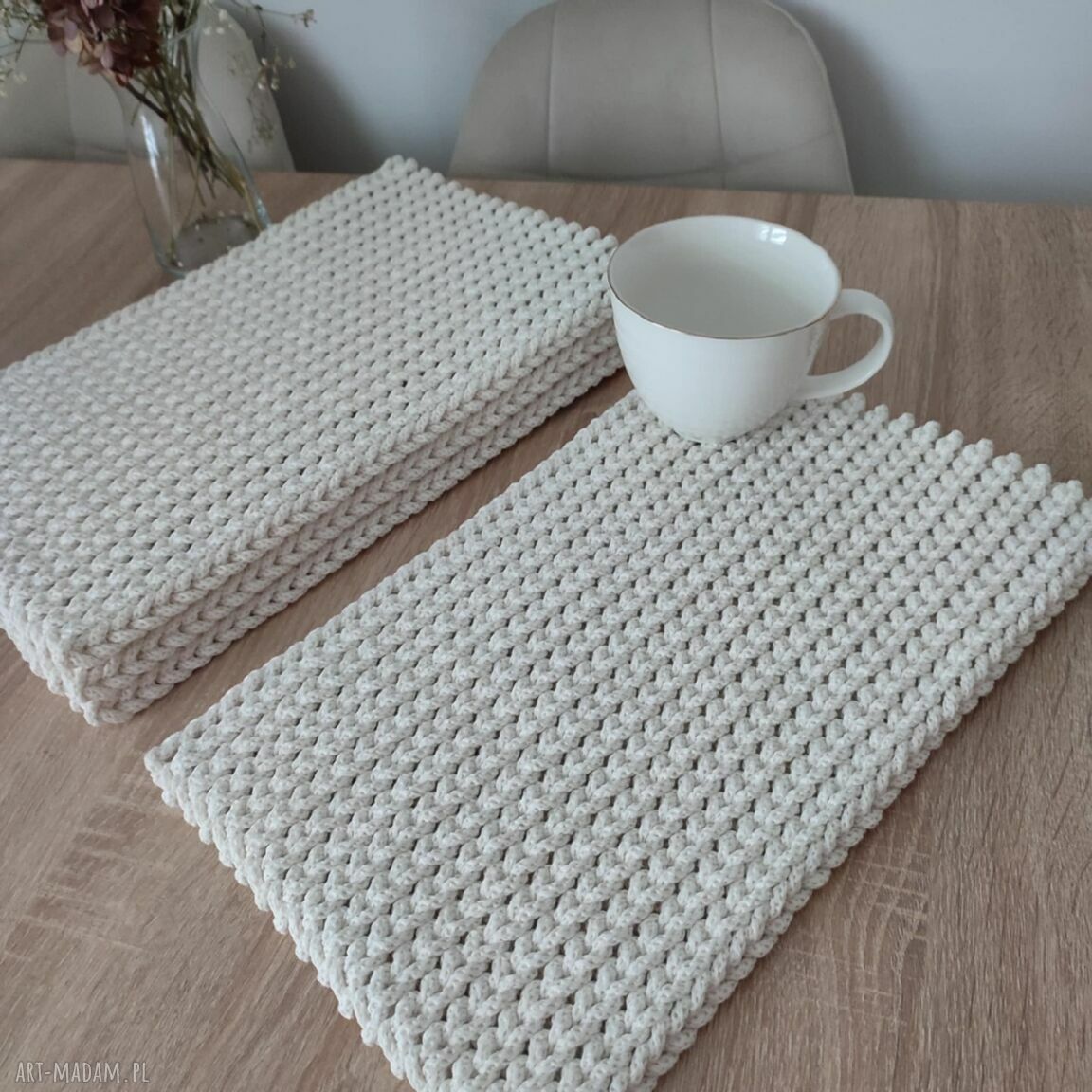 Komplet podkładek prostokątnych ze sznurka 4 sztuki 25x40 cm (szydełkowane)