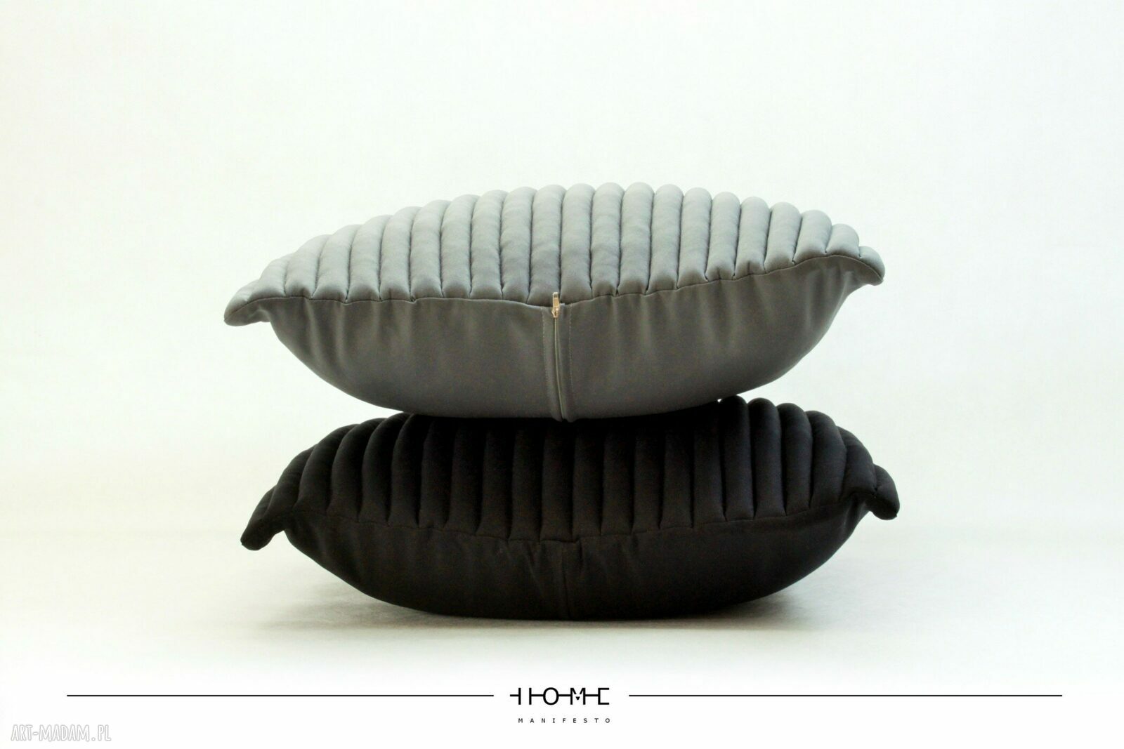 komplet poduszek colors 50/ black, grey, white