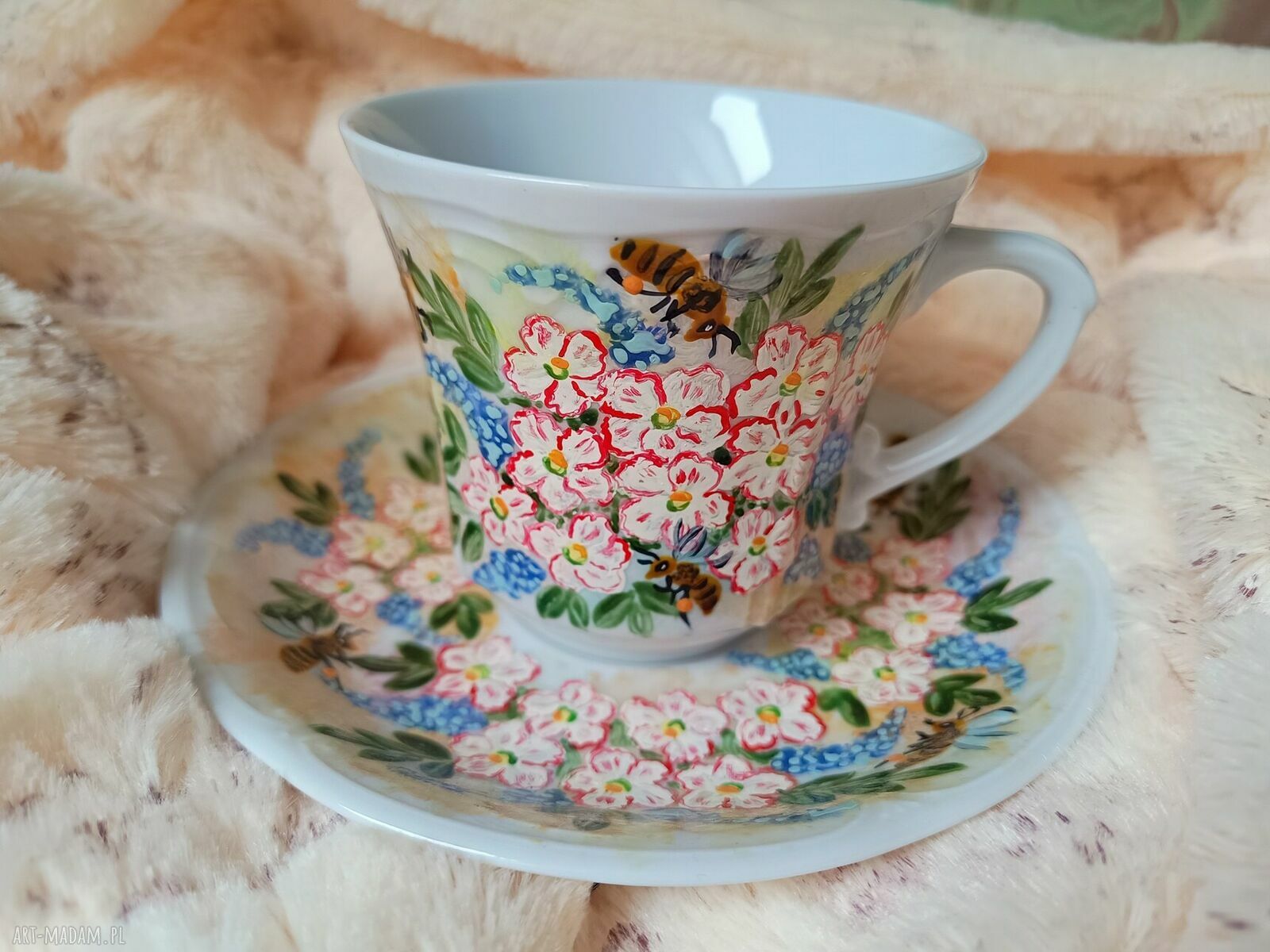 Komplet ręcznie malowany Kwiaty Ogród i Pszczoły - porcelanowa filiżanka 250 ml