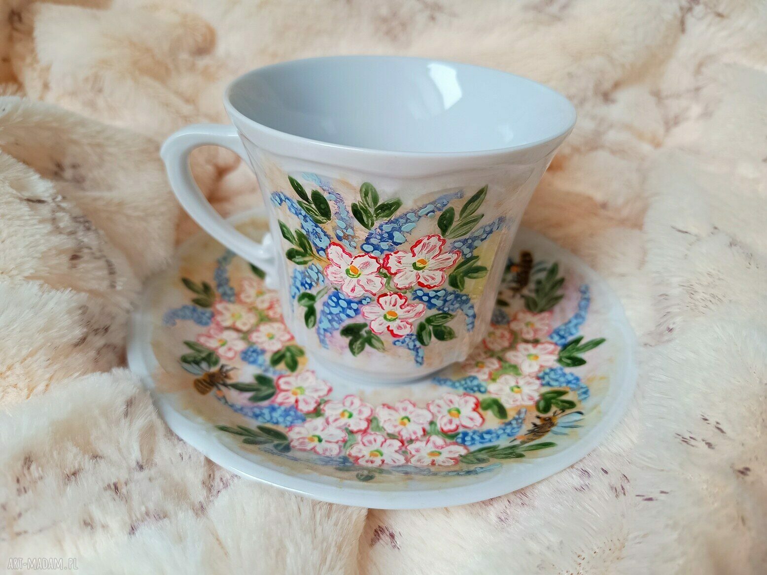 Komplet ręcznie malowany Kwiaty Ogród i Pszczoły - porcelanowa filiżanka 250 ml