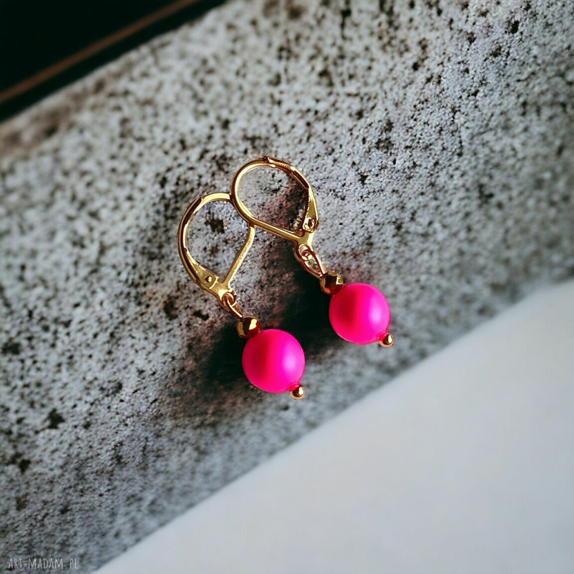 Komplet Swarovski Neon Pearls TWO w neonowym różu - naszyjnik i kolczyki