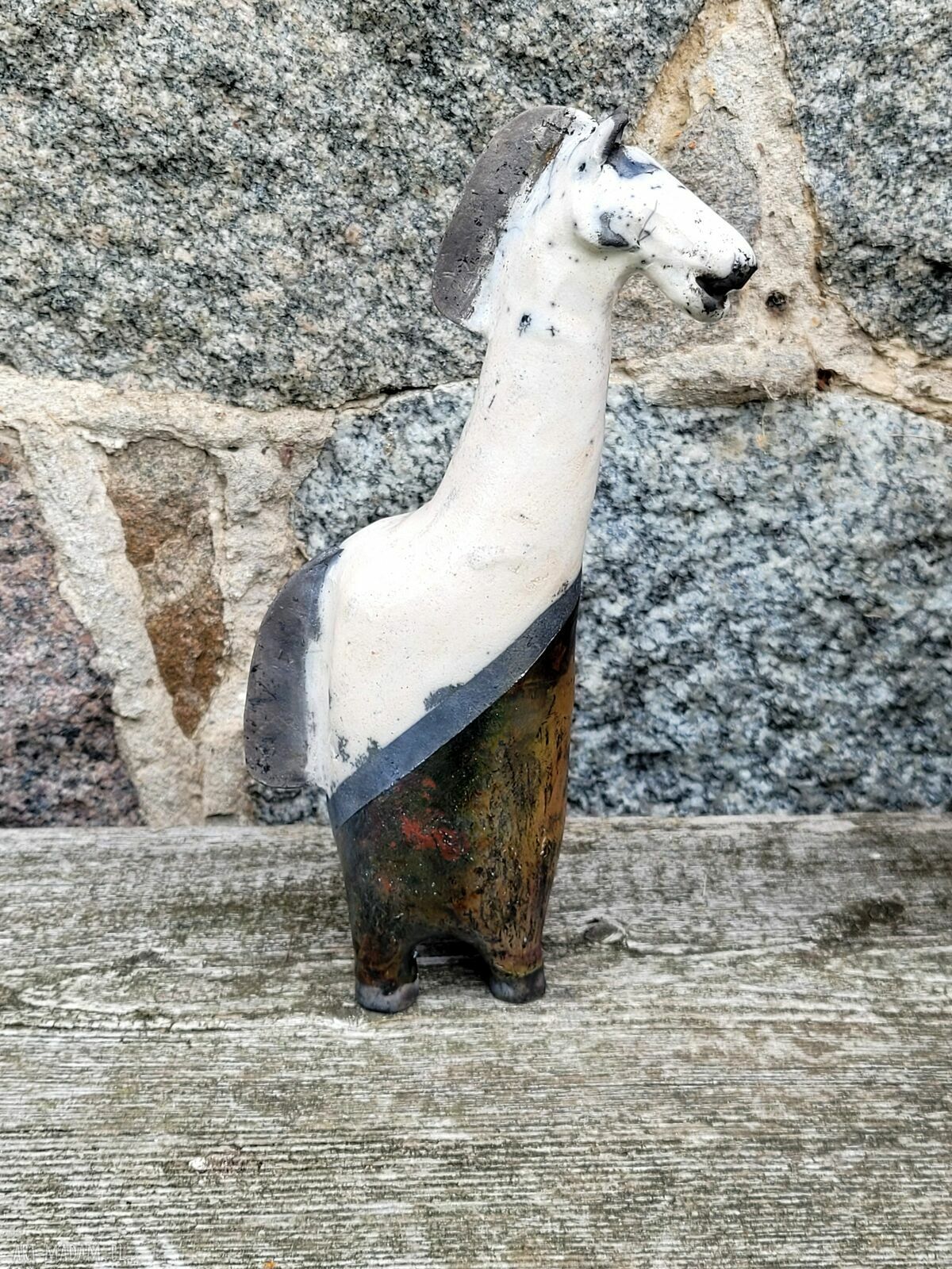 Koń raku - ceramiczna rzeźba do wyjątkowych wnętrz