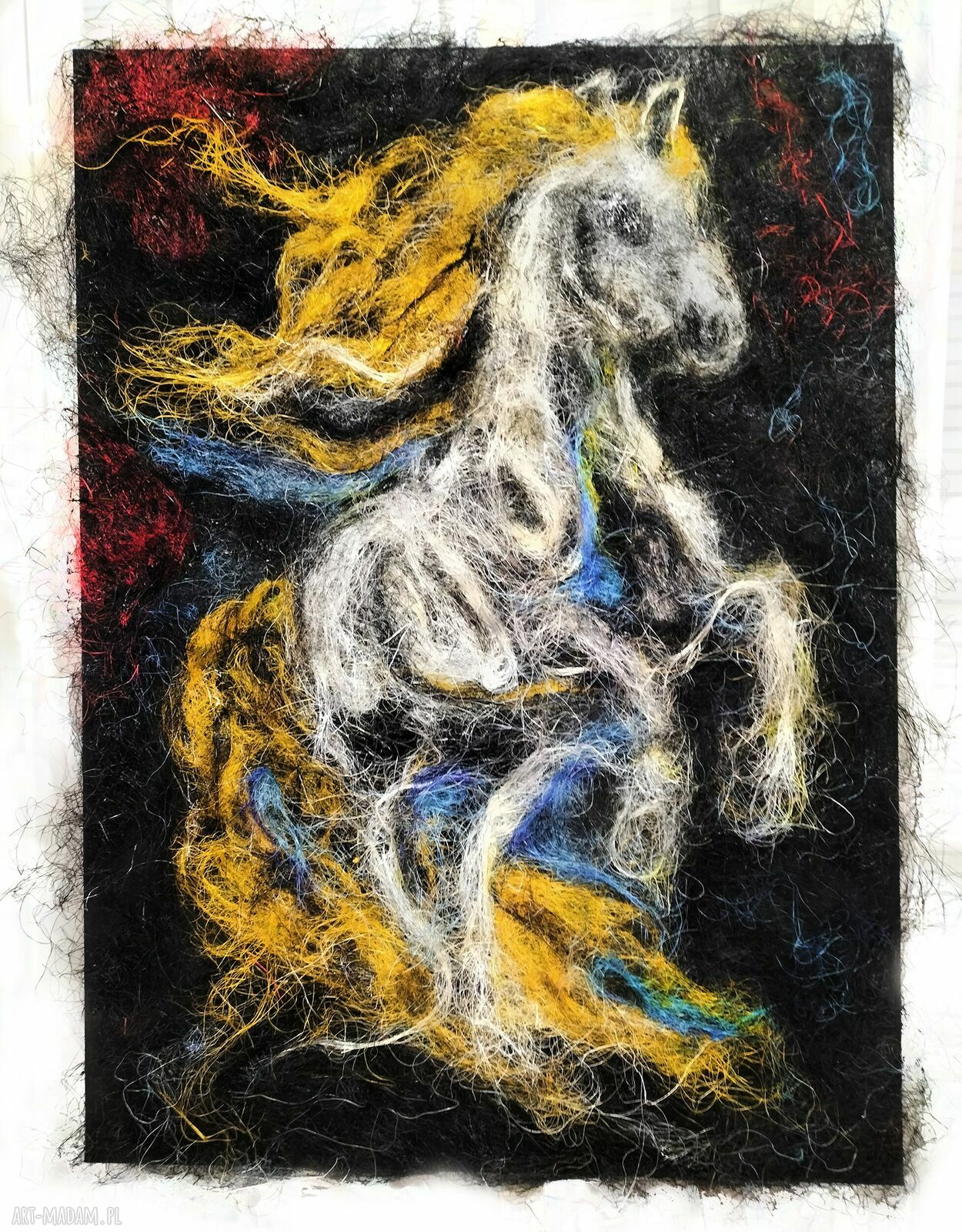 Koń w ruchu - obraz z włókien sizalu 70x100 cm (unikat)