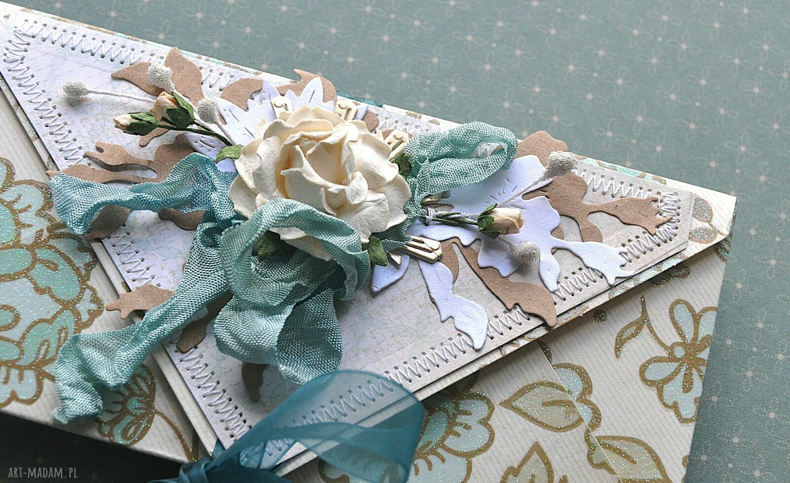 Koperta na prezent na uroczystość w stylu scrapbooking