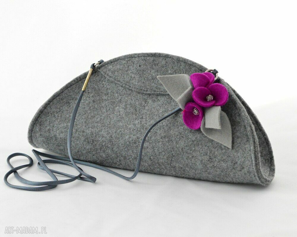 Mała Szara Filcowa Torebka z Fuksjowymi Bratkami HandMade