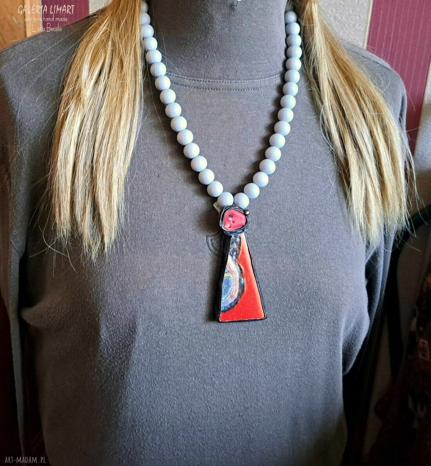 Naszyjnik handmade z koralem i ręcznie malowaną ceramiką Tiffany - prezent dla niej