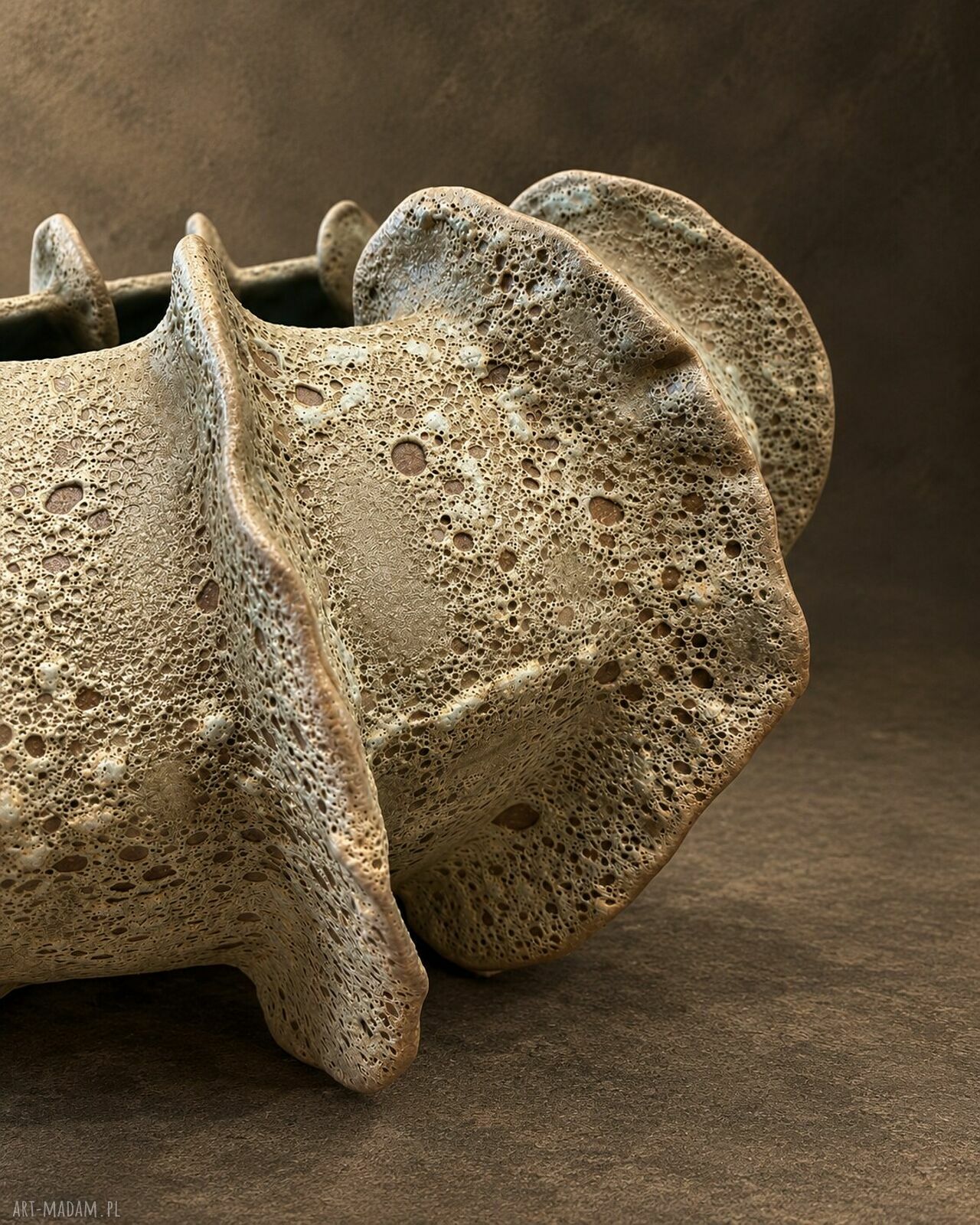 „Koral” - ręcznie robiona misa ceramiczna inspirowana naturą