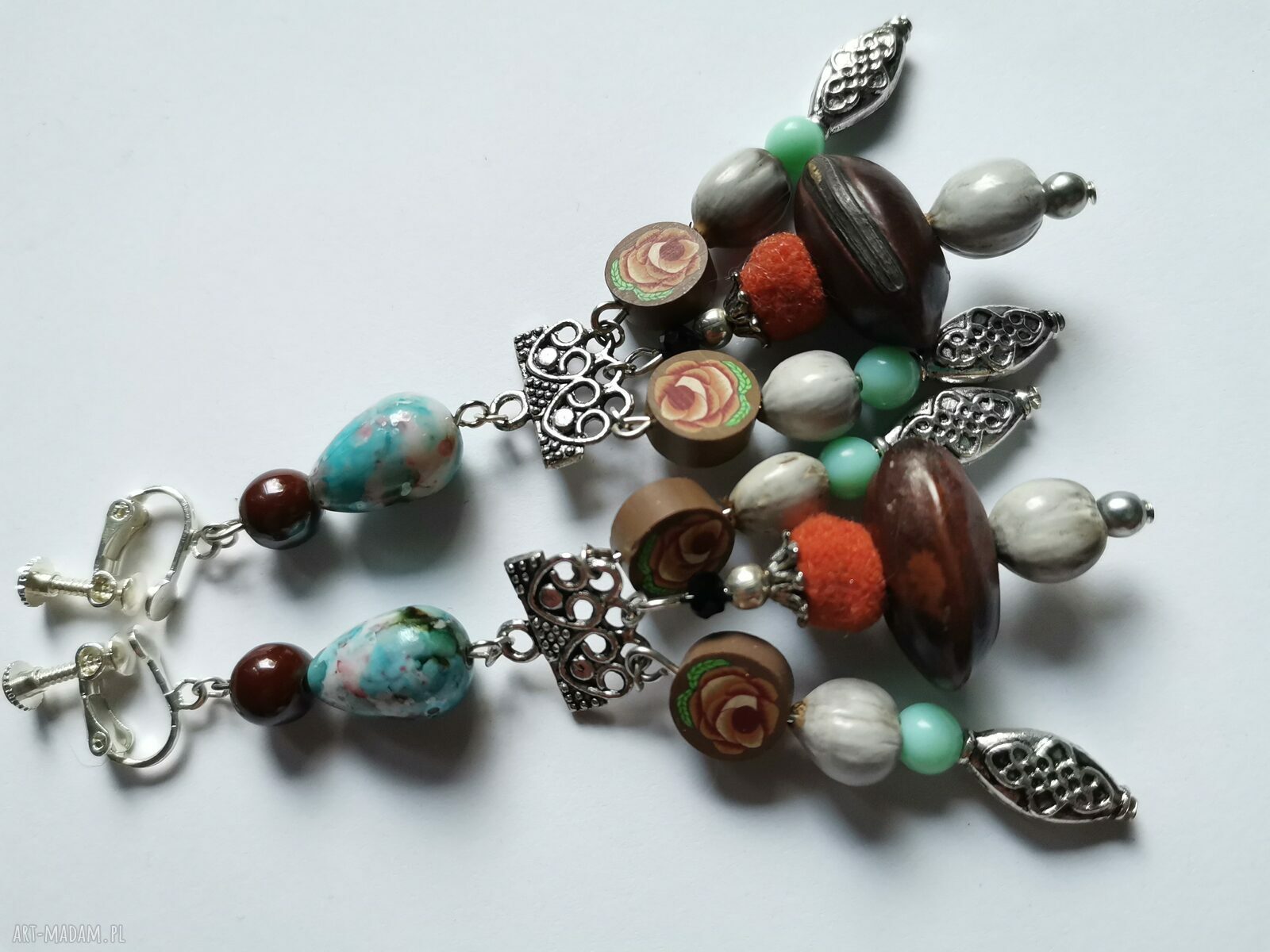 Klipsy koraliki i kamienie Boho Etno-Folk - Box x1