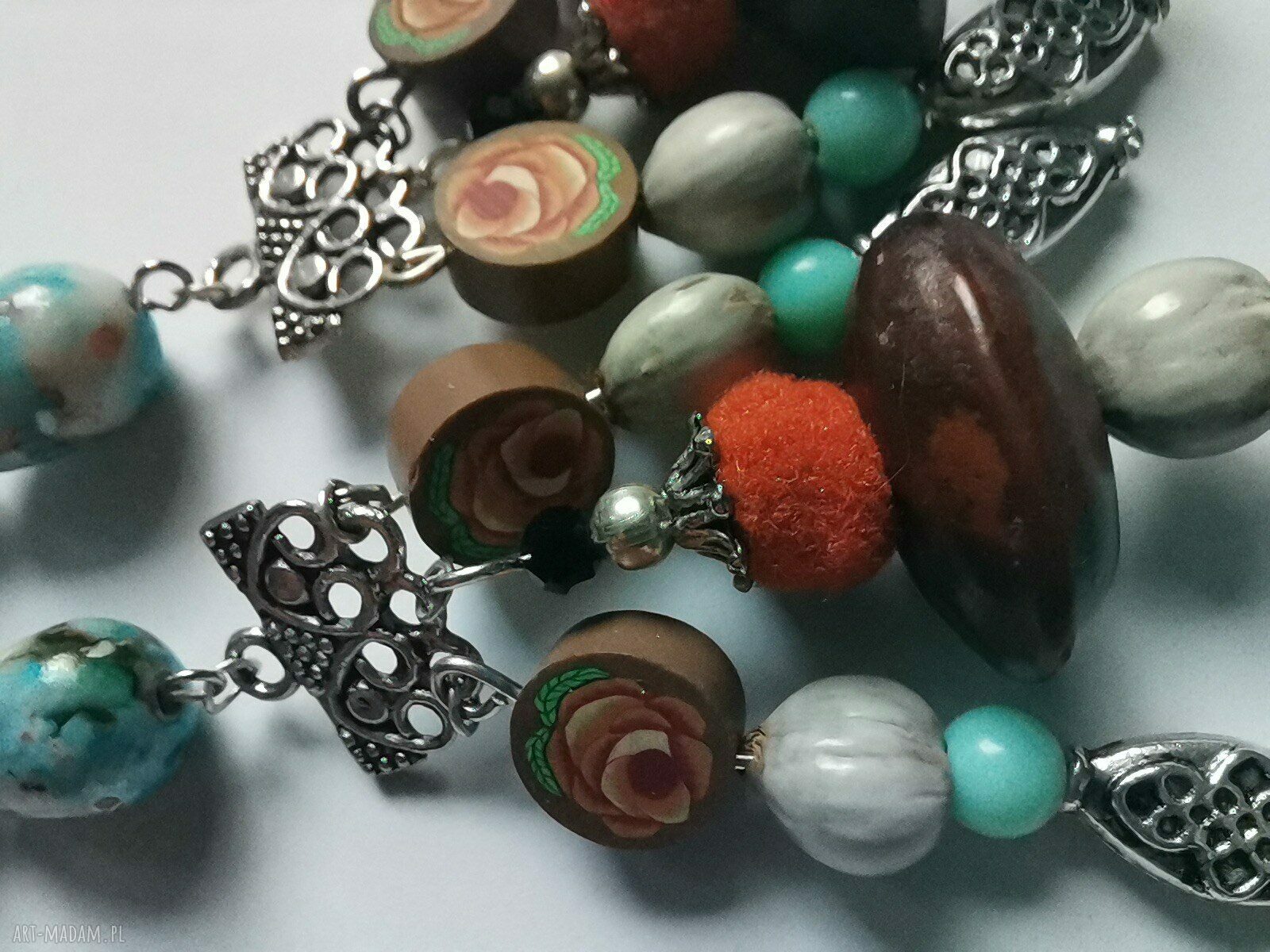 Klipsy koraliki i kamienie Boho Etno-Folk - Box x1