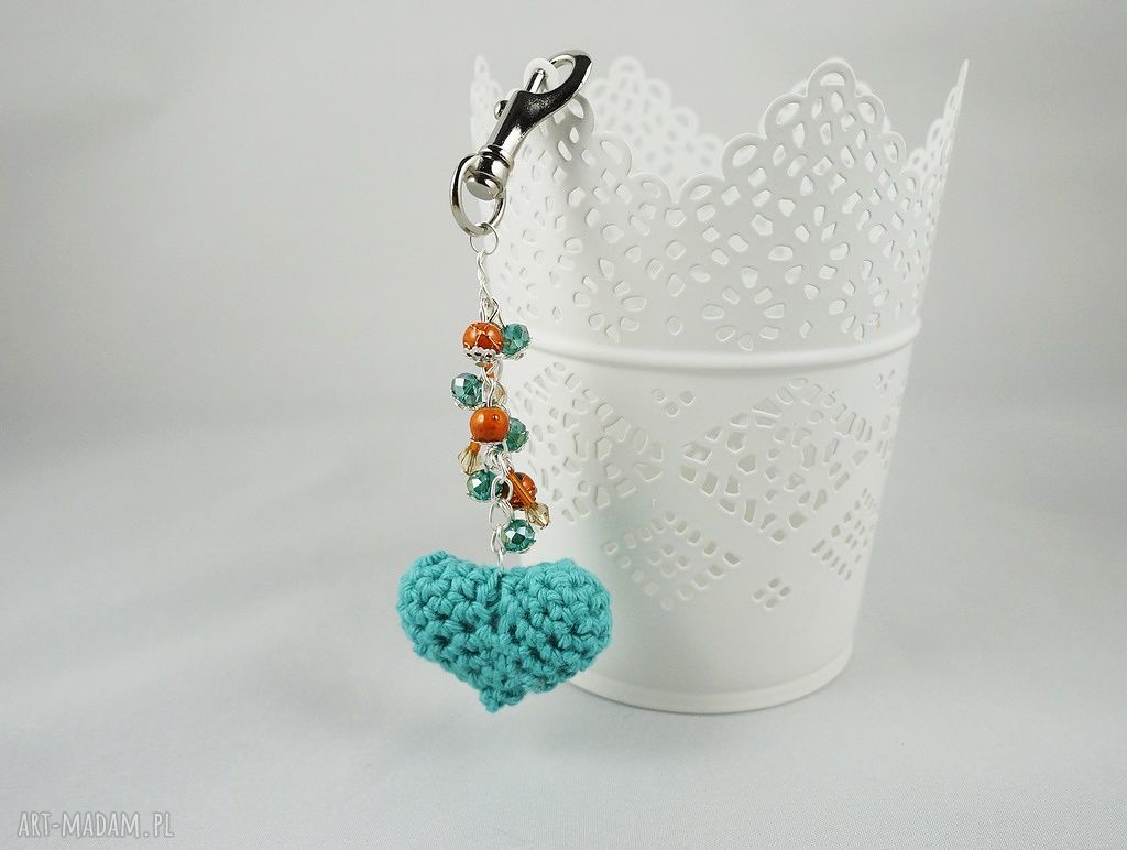 Zawieszka sercem brelok klucze szydełko koraliki karabińczyk