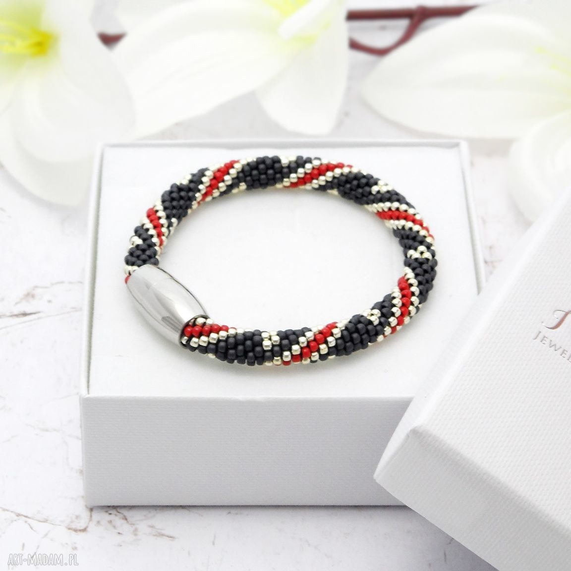 Bransoletka koralikowa Coral Snake z magnetycznym zapięciem (14-16 cm)