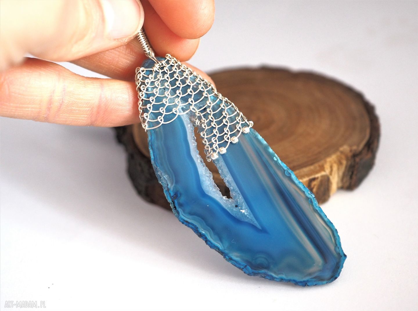 Koronkowy wisior z niebieskim agatem - srebro 925, ręczne wykonanie Jachyra Jewellery