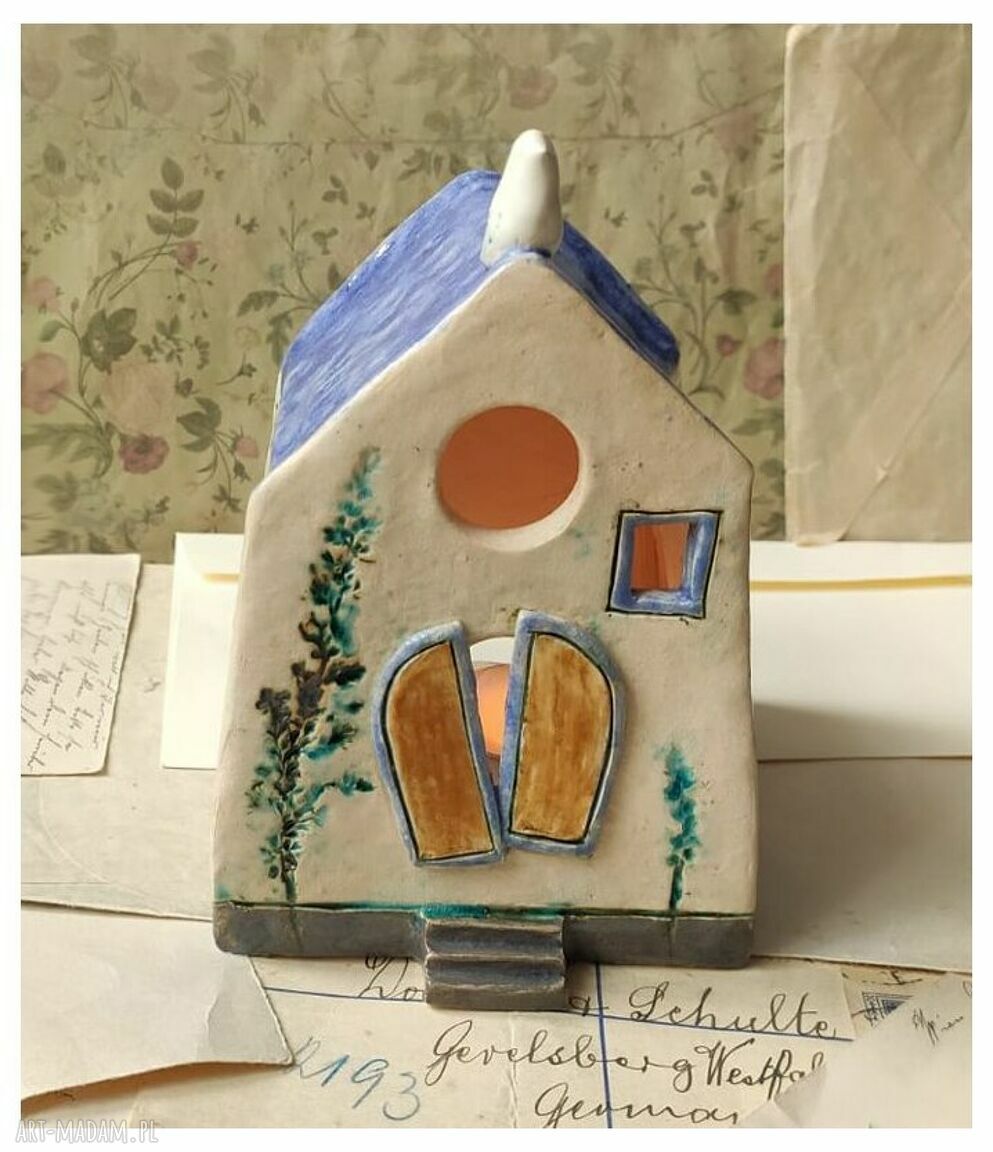 Kościółek lampion ceramiczny z gołębicą - świecznik na tealight