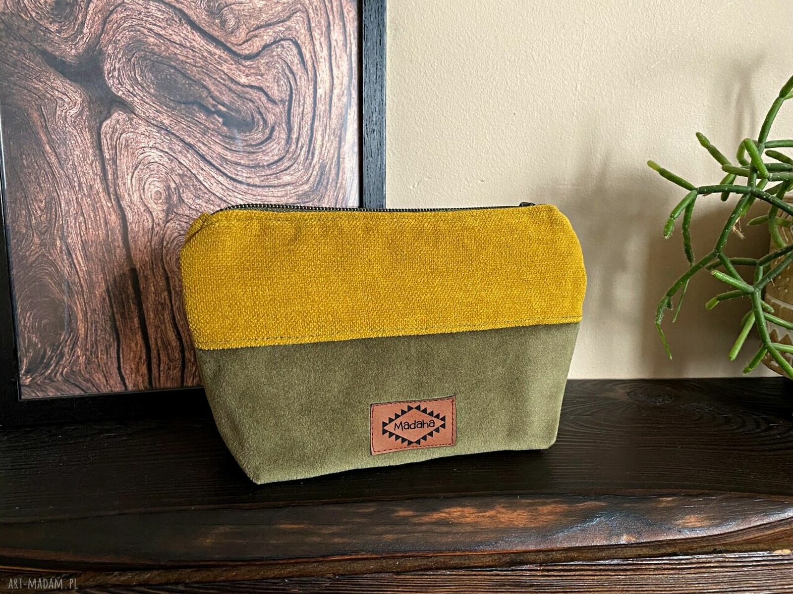 Kosmetyczka patchwork mała - prezent dla niej, na co dzień i w podróży