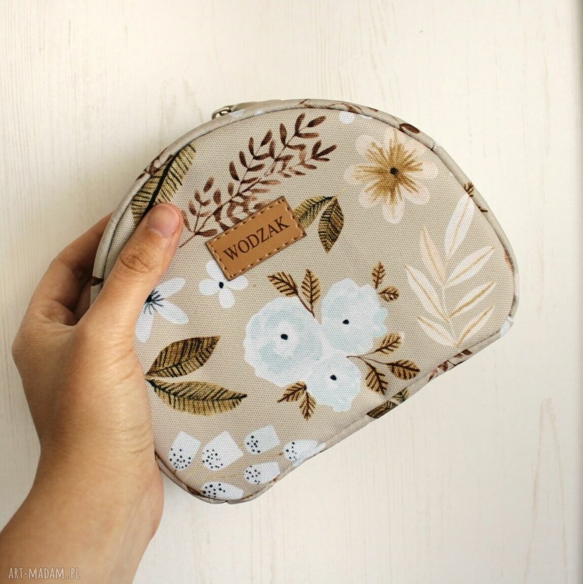 Kosmetyczka półksiężyc listki kwiaty damska wodoodporna beżowa