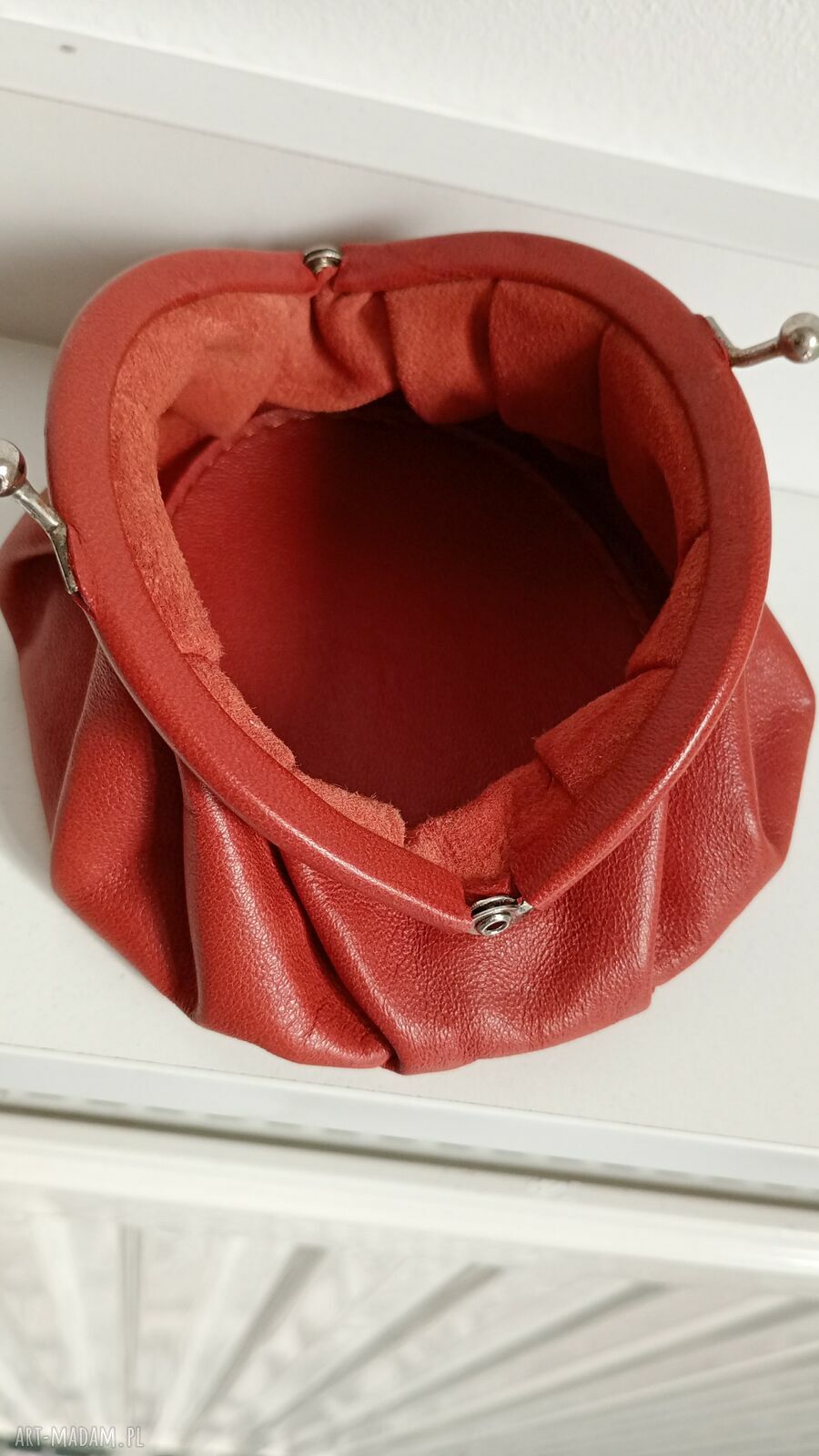 Mała kosmetyczka ze skóry naturalnej handmade